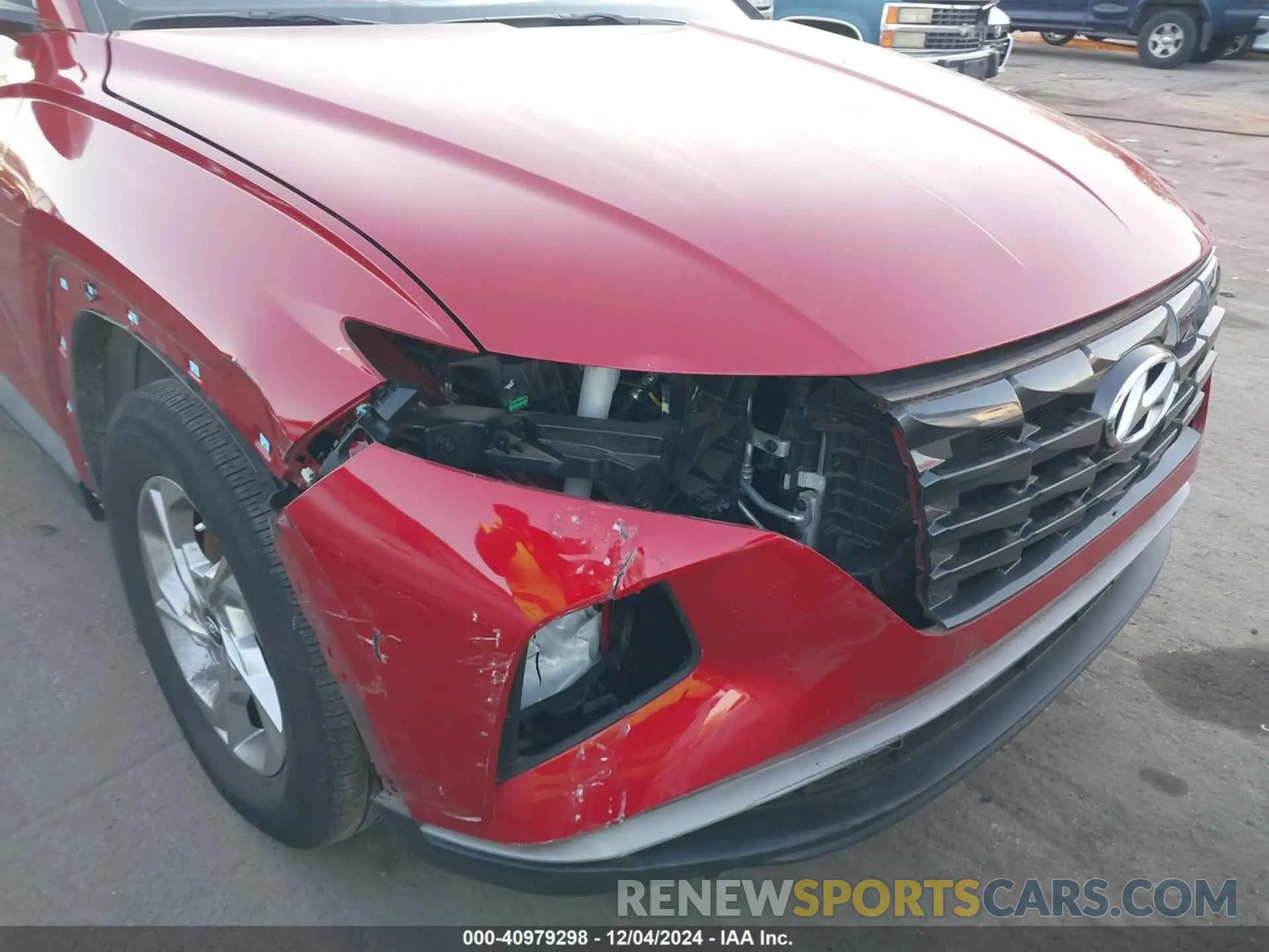 17 Photograph of a damaged car 5NMJB3AE3NH069413 HYUNDAI TUCSON 2022