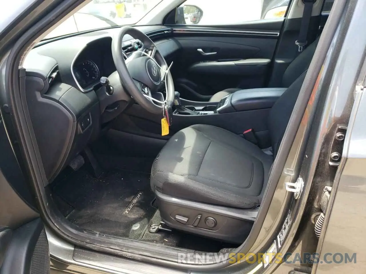 7 Photograph of a damaged car 5NMJB3AE4NH094644 HYUNDAI TUCSON 2022