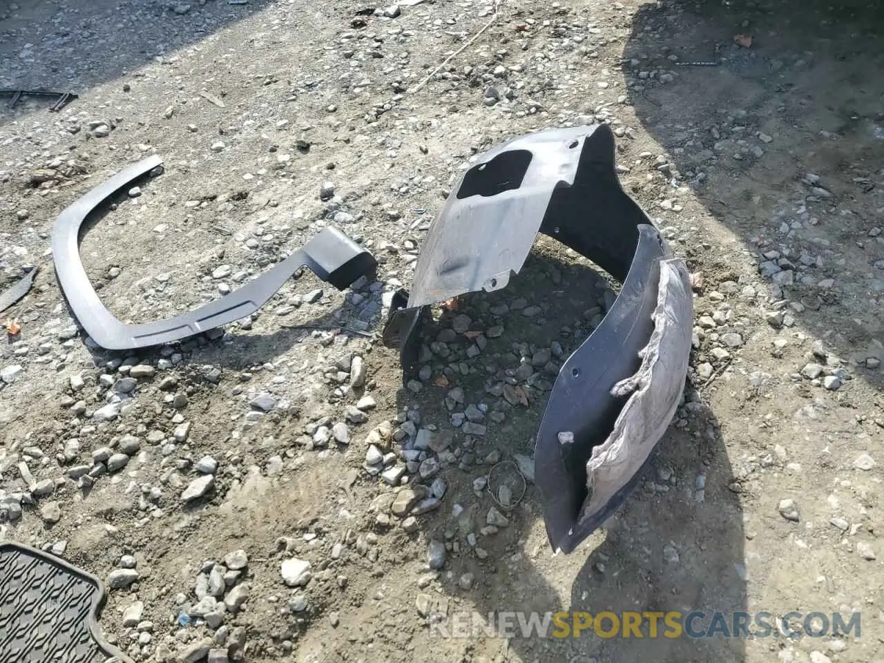 13 Photograph of a damaged car 5NMJB3AE6NH012915 HYUNDAI TUCSON 2022