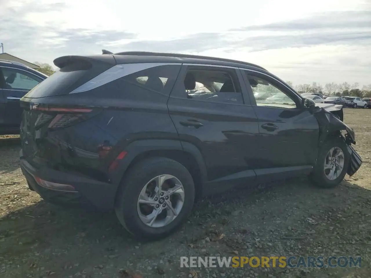 3 Photograph of a damaged car 5NMJB3AE6NH012915 HYUNDAI TUCSON 2022