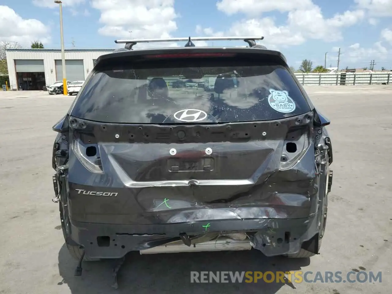 6 Photograph of a damaged car 5NMJB3AE6NH038107 HYUNDAI TUCSON 2022