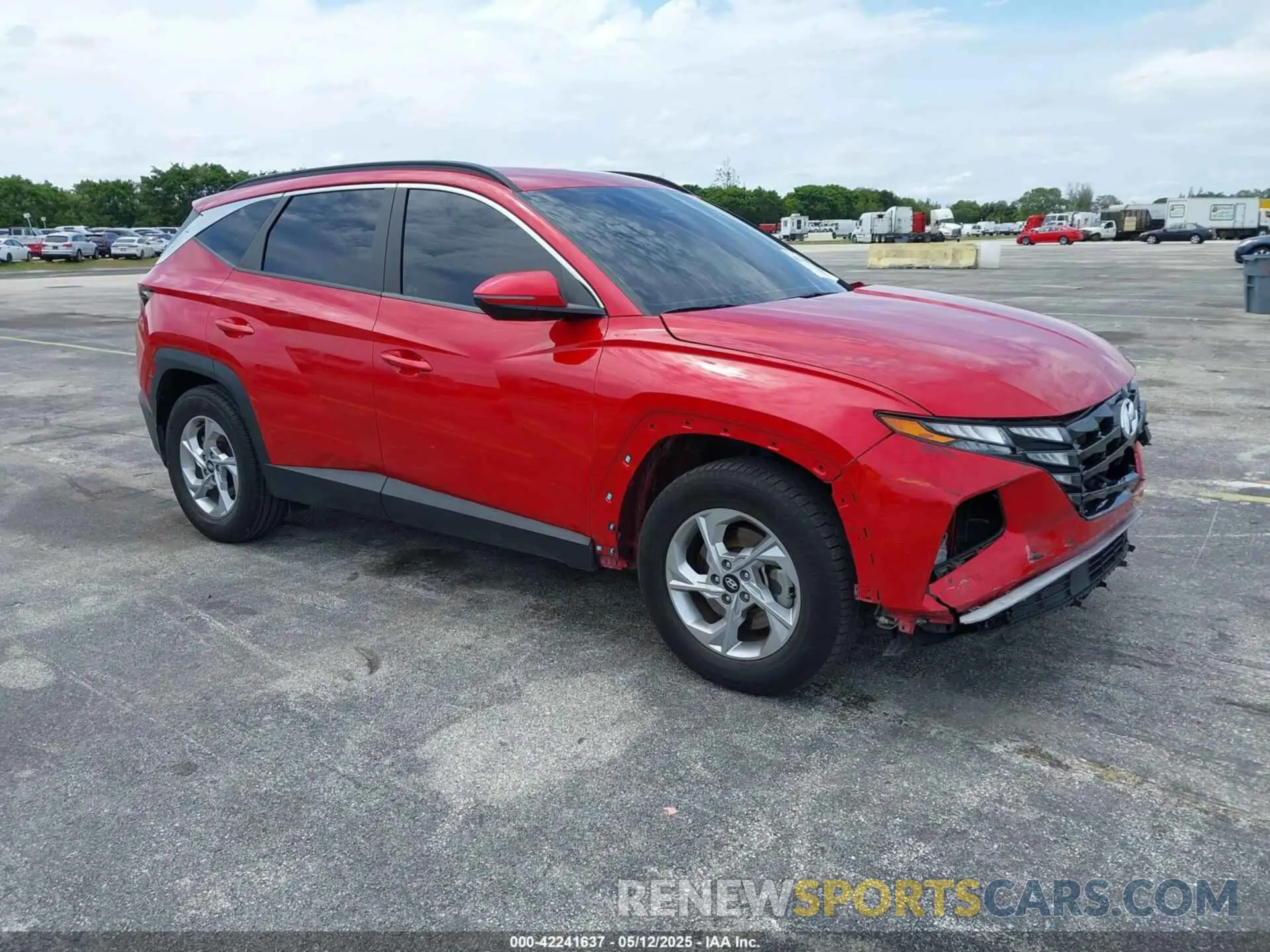 1 Photograph of a damaged car 5NMJB3AE6NH110374 HYUNDAI TUCSON 2022