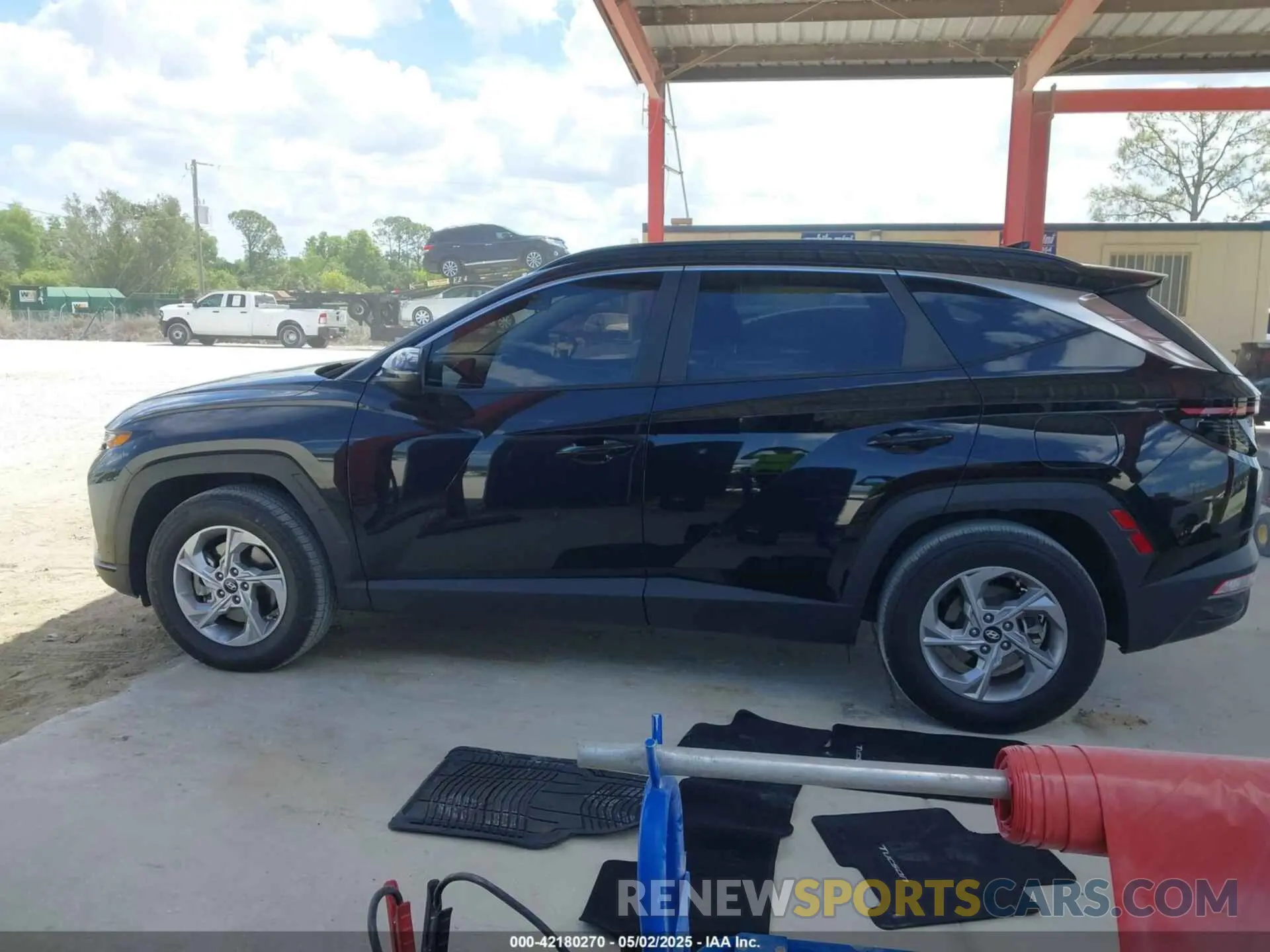 15 Photograph of a damaged car 5NMJB3AE6NH139325 HYUNDAI TUCSON 2022