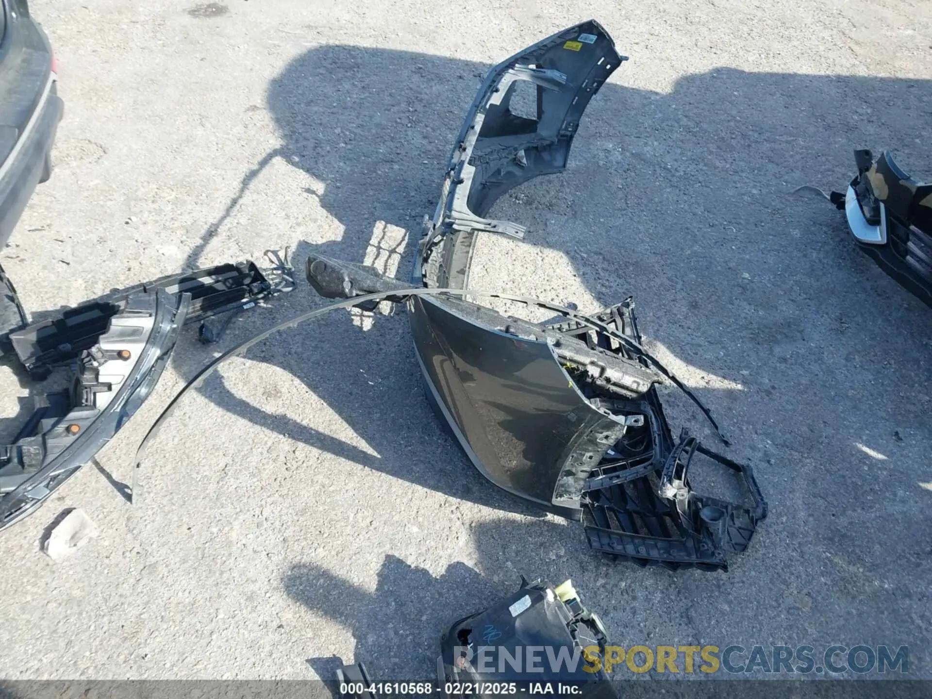 12 Photograph of a damaged car 5NMJB3AE7NH057183 HYUNDAI TUCSON 2022
