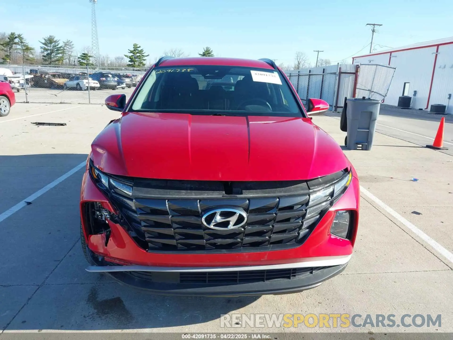 13 Photograph of a damaged car 5NMJB3AE7NH076526 HYUNDAI TUCSON 2022