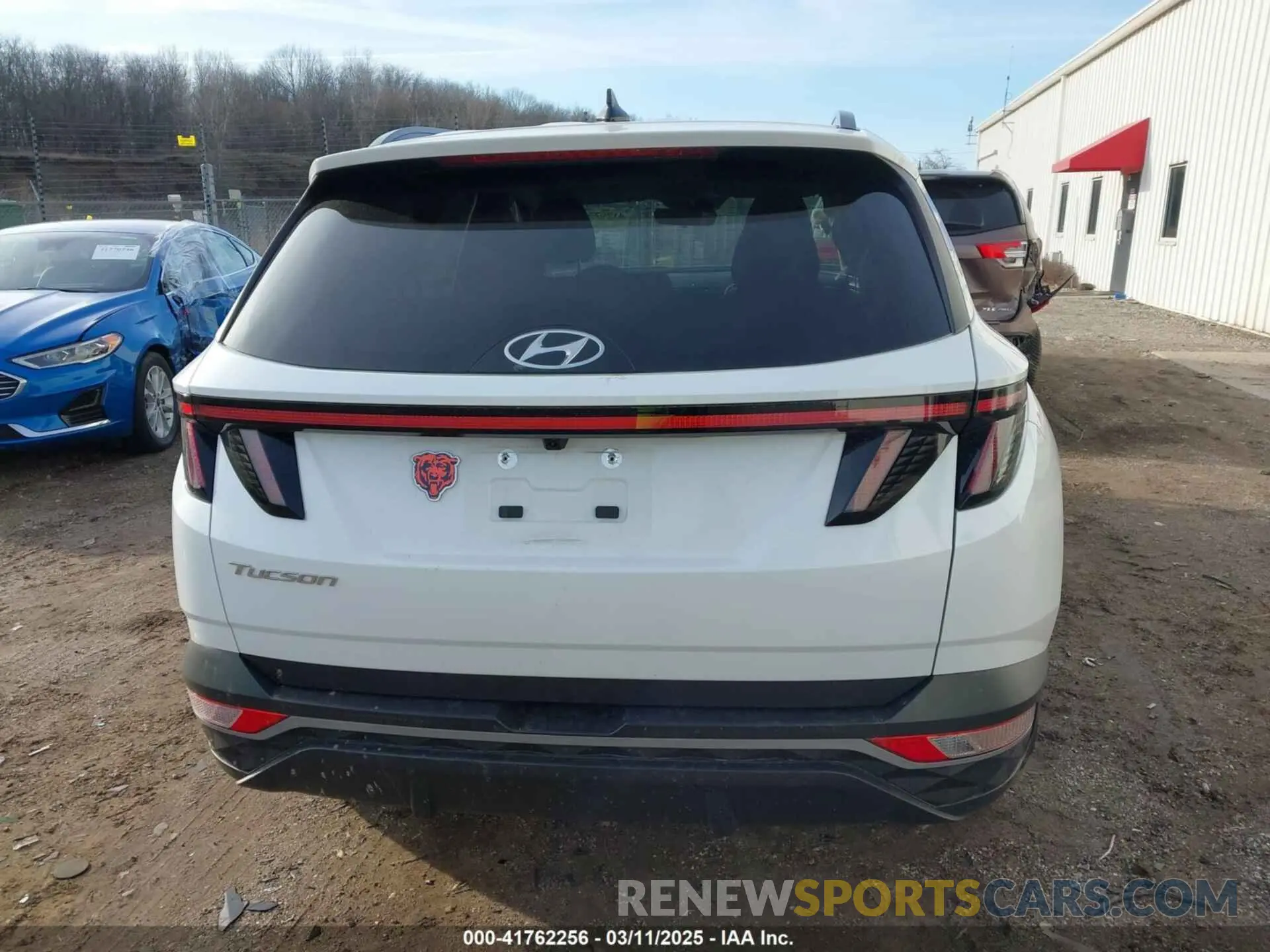 16 Photograph of a damaged car 5NMJB3AE7NH092712 HYUNDAI TUCSON 2022