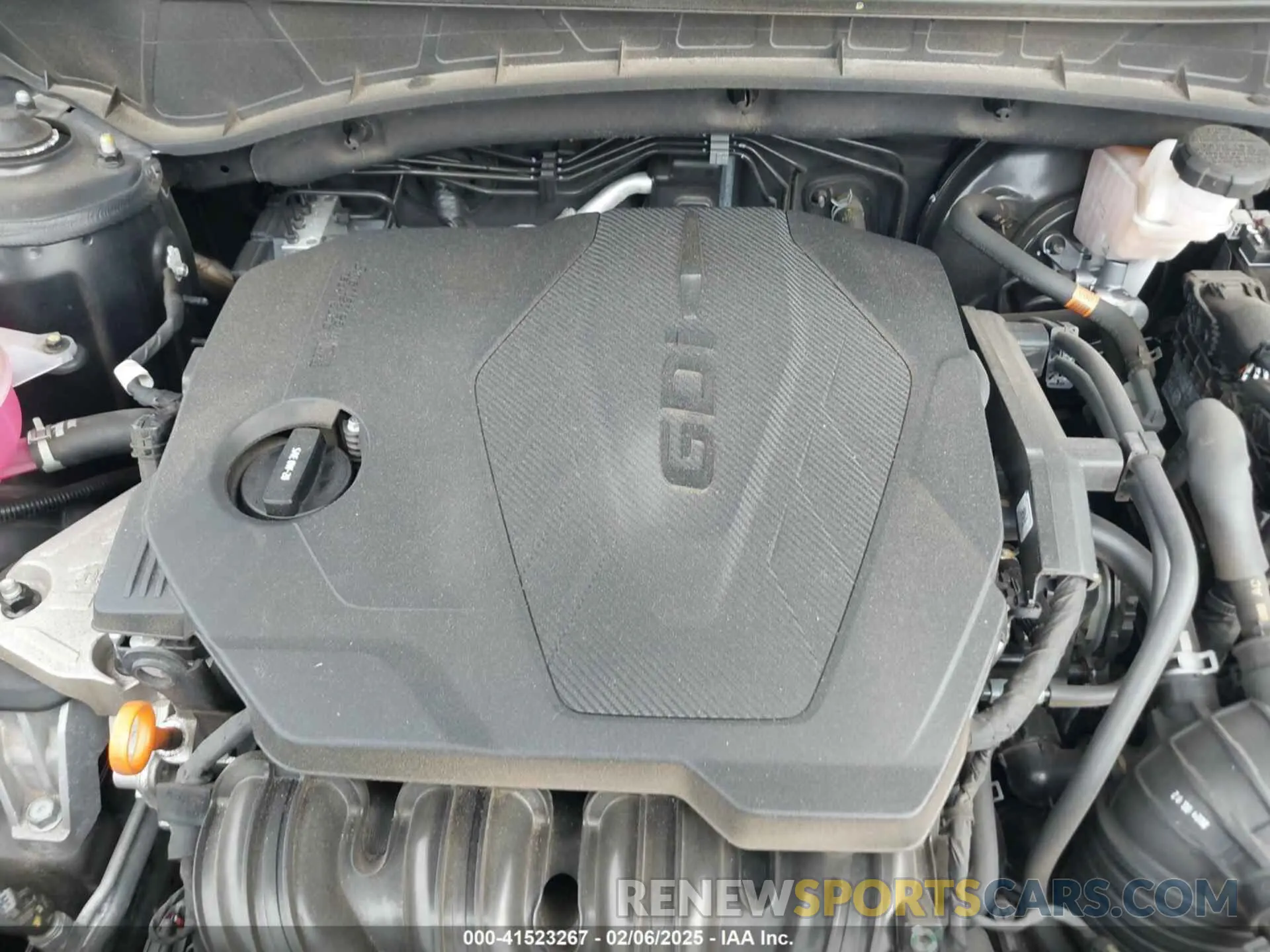 10 Photograph of a damaged car 5NMJB3AE8NH003990 HYUNDAI TUCSON 2022