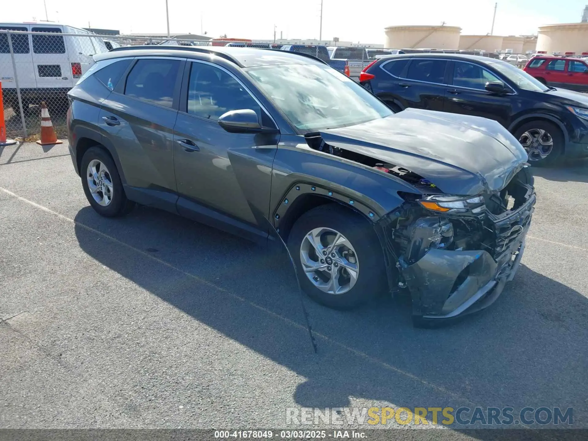 1 Photograph of a damaged car 5NMJB3AE8NH018358 HYUNDAI TUCSON 2022