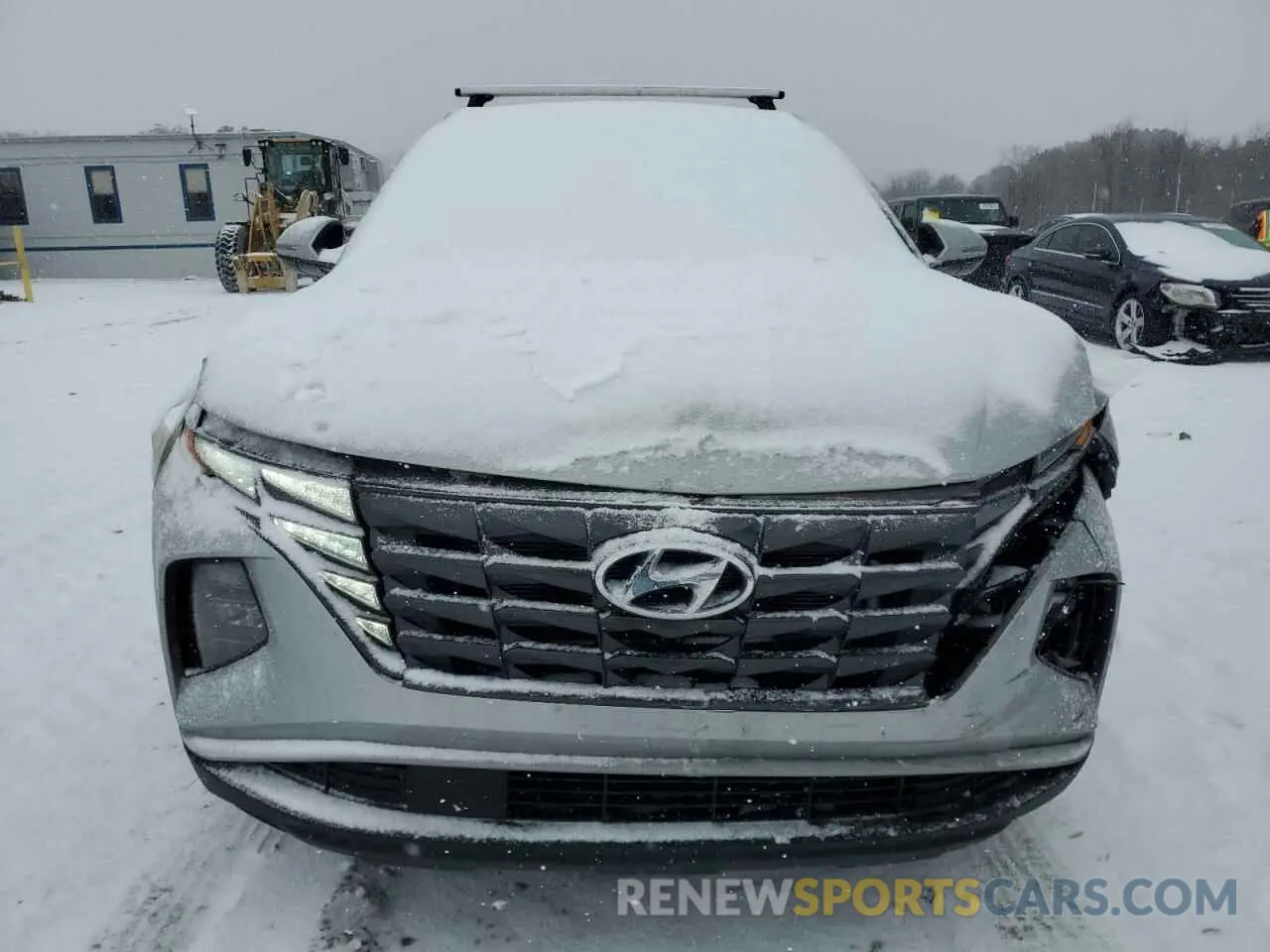 5 Photograph of a damaged car 5NMJB3AE8NH049612 HYUNDAI TUCSON 2022