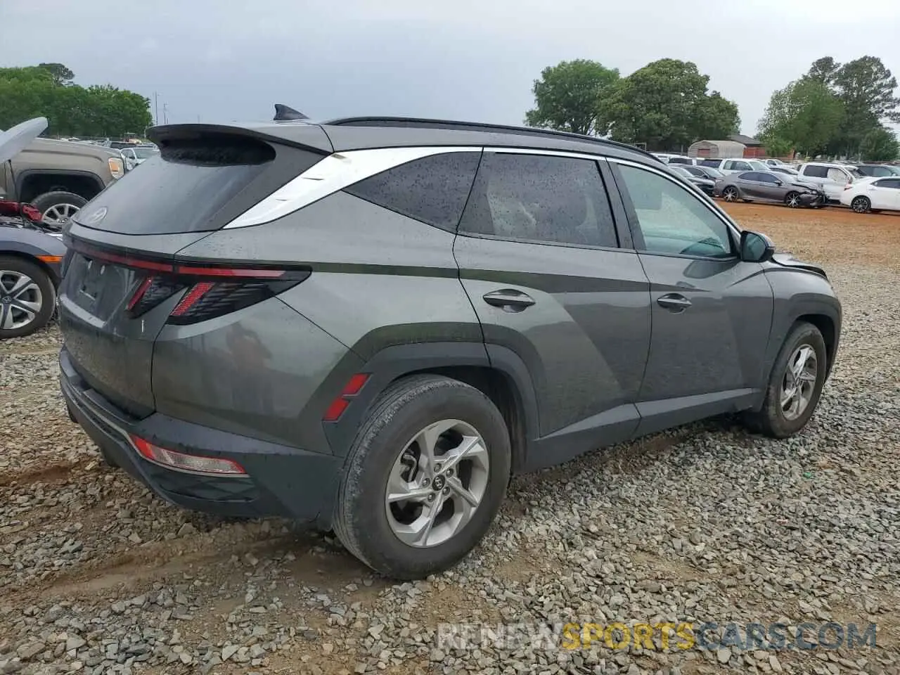 3 Photograph of a damaged car 5NMJB3AE8NH130853 HYUNDAI TUCSON 2022