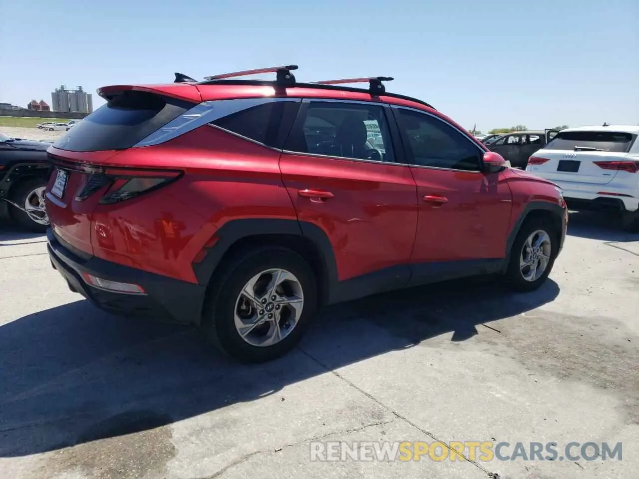 3 Photograph of a damaged car 5NMJB3AE9NH041504 HYUNDAI TUCSON 2022