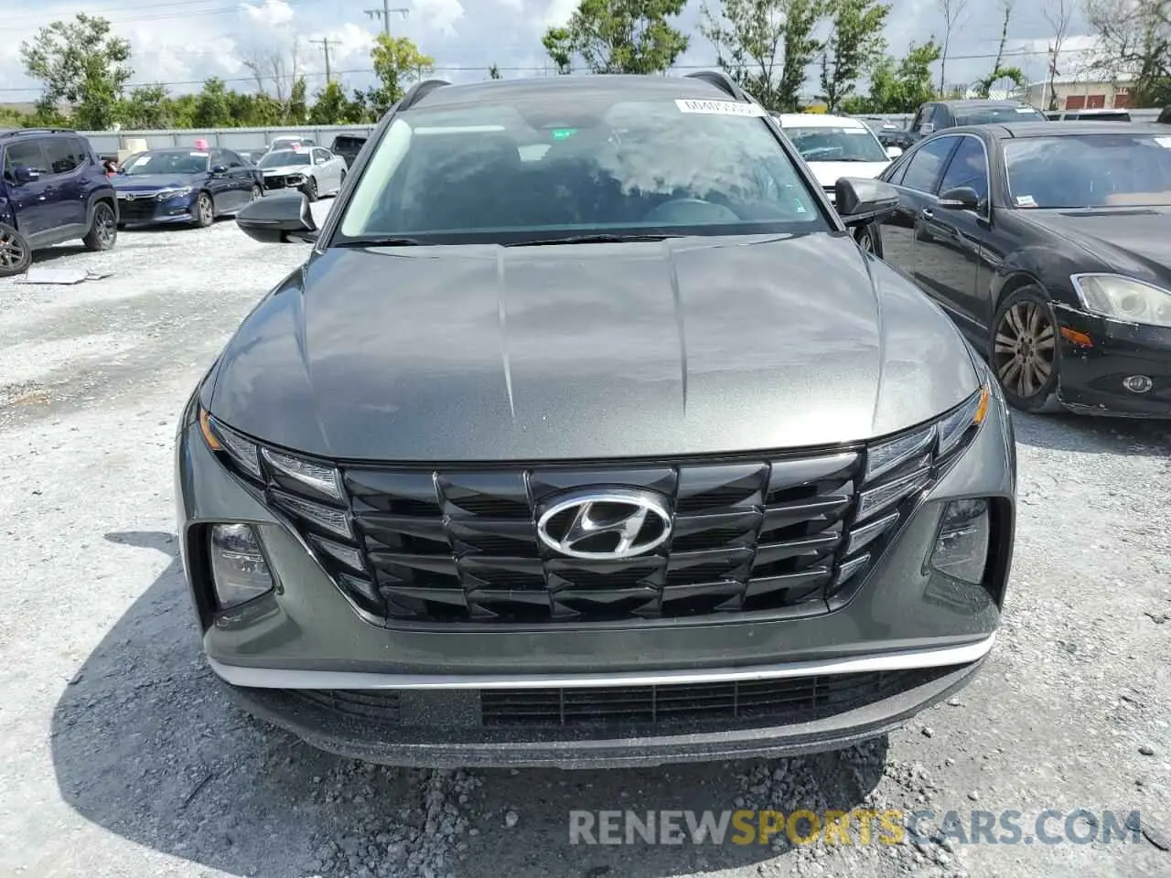 5 Photograph of a damaged car 5NMJB3AE9NH057198 HYUNDAI TUCSON 2022