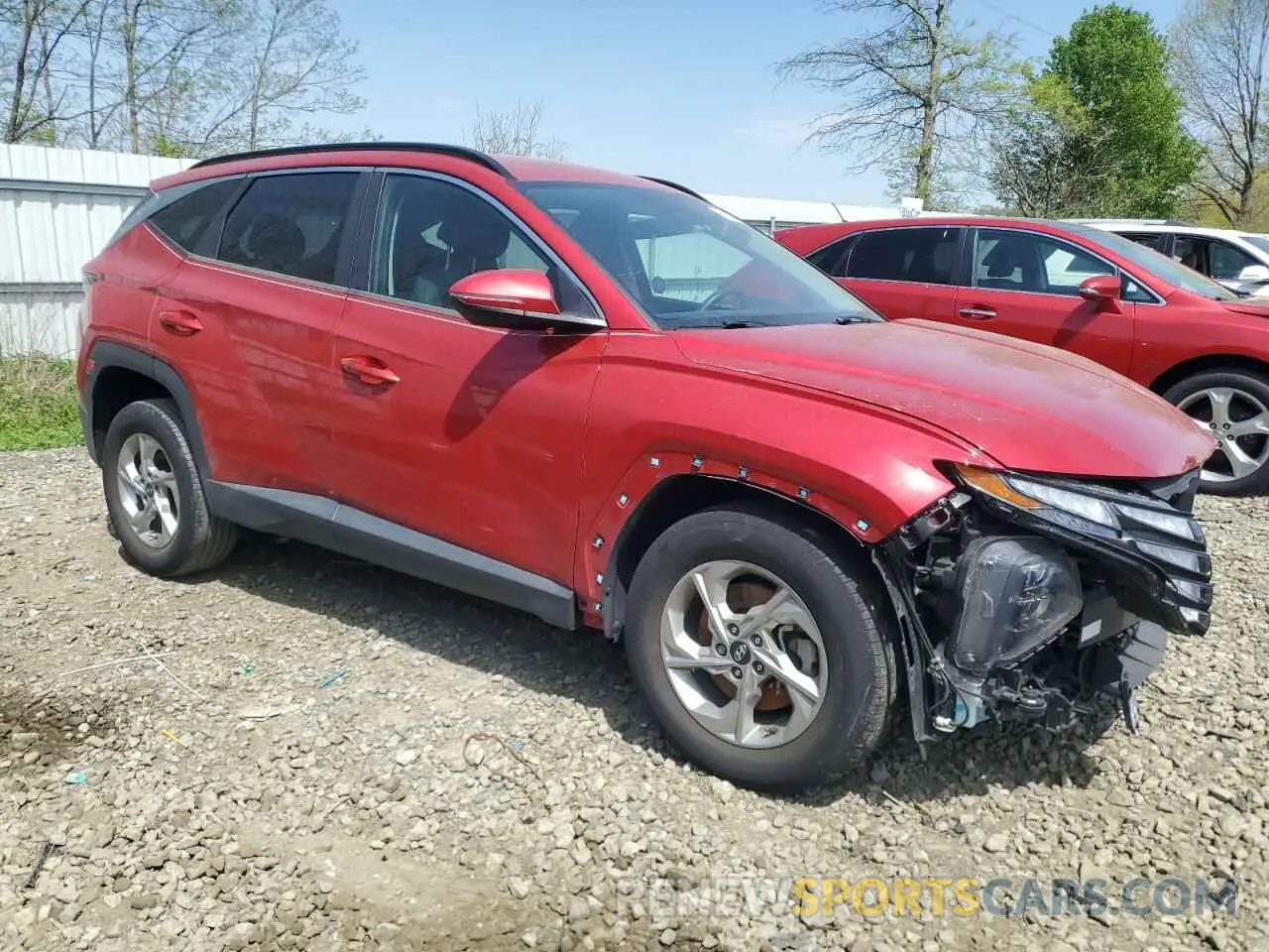 4 Photograph of a damaged car 5NMJBCAE0NH016152 HYUNDAI TUCSON 2022