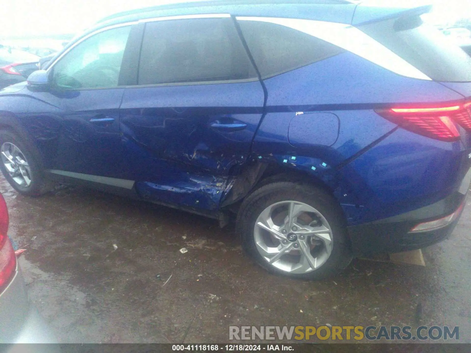 6 Photograph of a damaged car 5NMJBCAE0NH081342 HYUNDAI TUCSON 2022