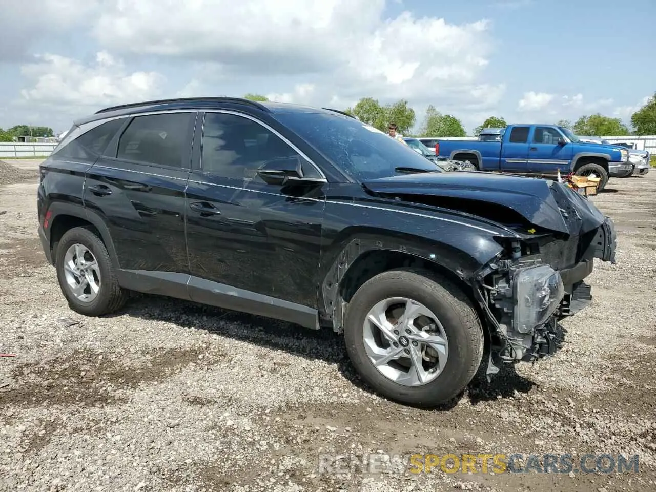 4 Photograph of a damaged car 5NMJBCAE0NH140468 HYUNDAI TUCSON 2022