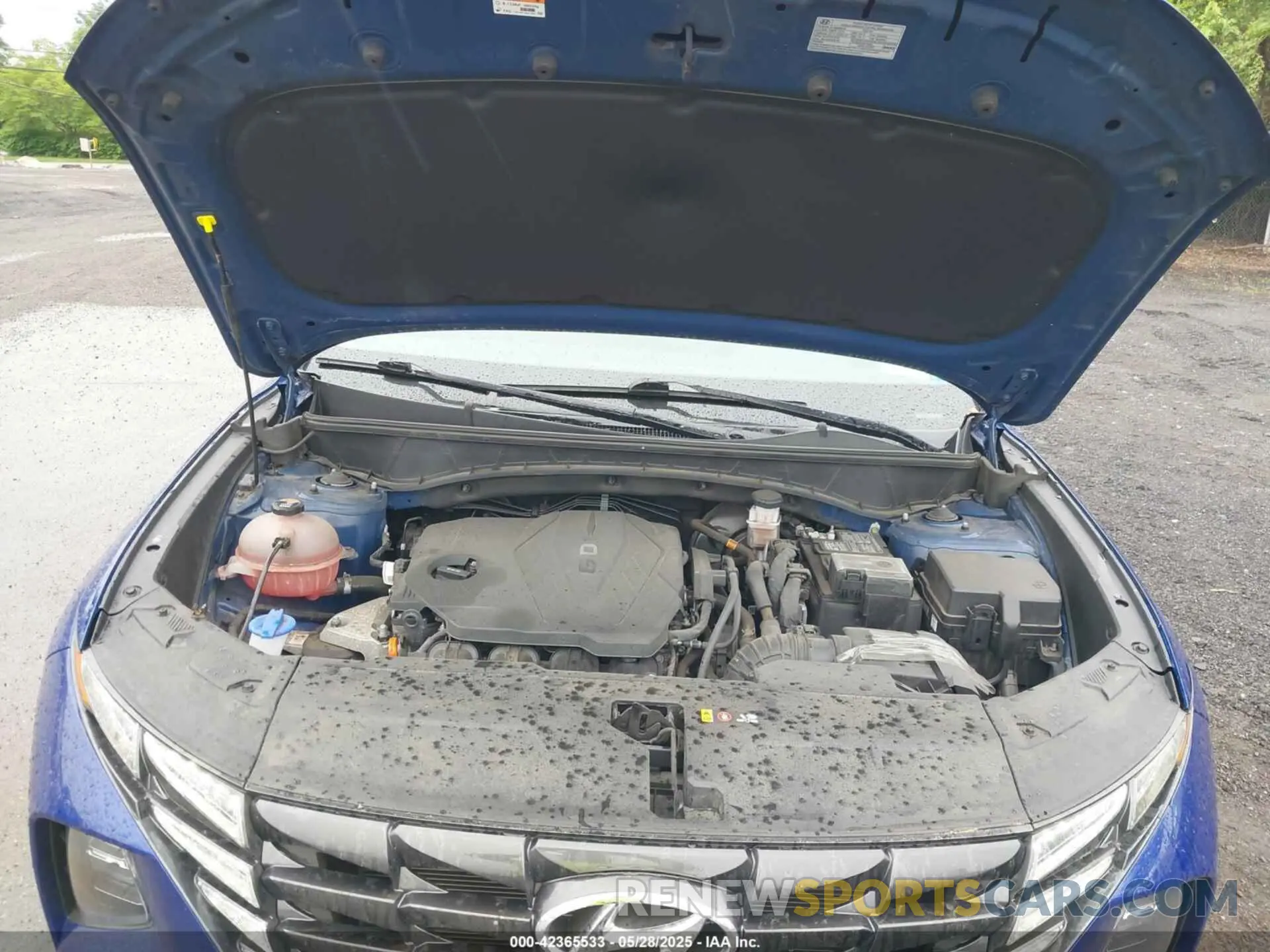 10 Photograph of a damaged car 5NMJBCAE1NH026298 HYUNDAI TUCSON 2022