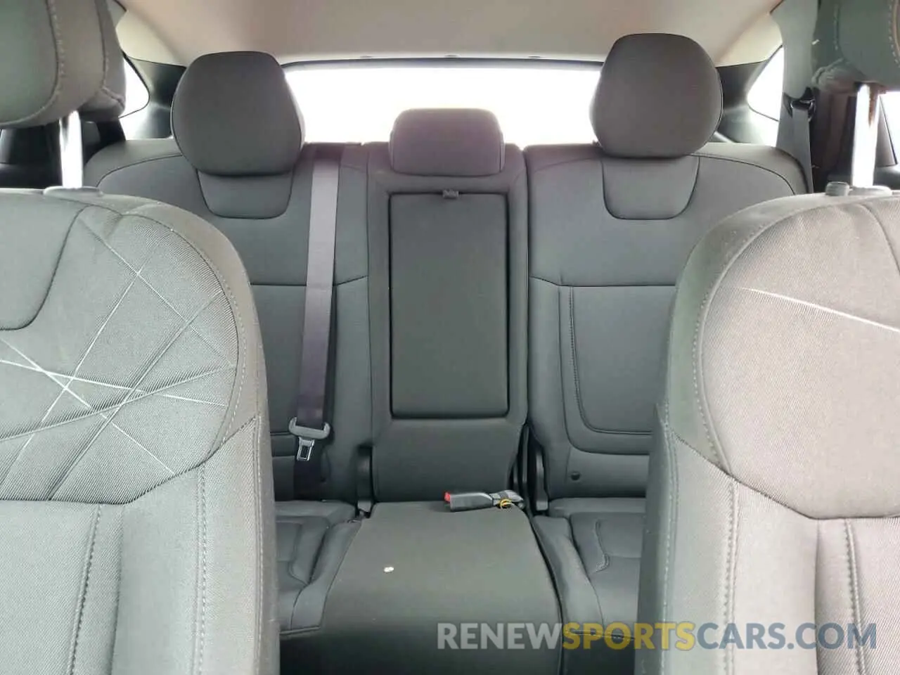 10 Photograph of a damaged car 5NMJBCAE1NH079518 HYUNDAI TUCSON 2022