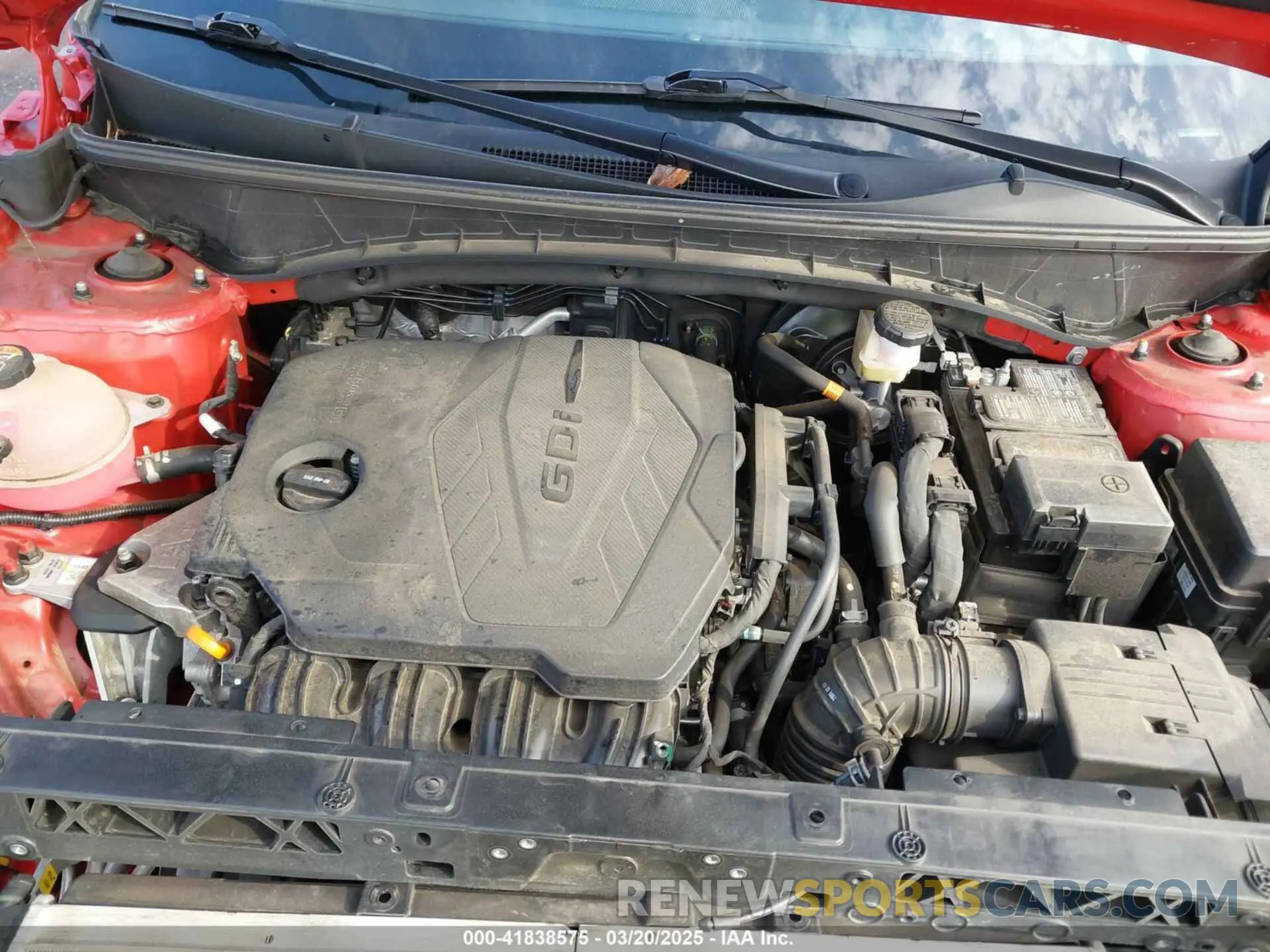 10 Photograph of a damaged car 5NMJBCAE1NH082015 HYUNDAI TUCSON 2022