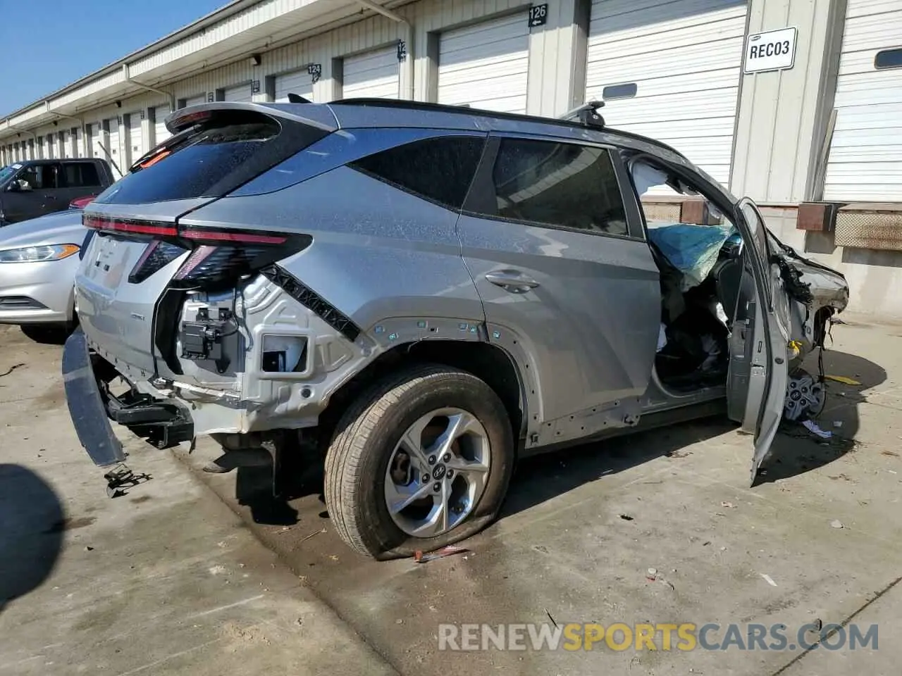 3 Photograph of a damaged car 5NMJBCAE1NH159272 HYUNDAI TUCSON 2022