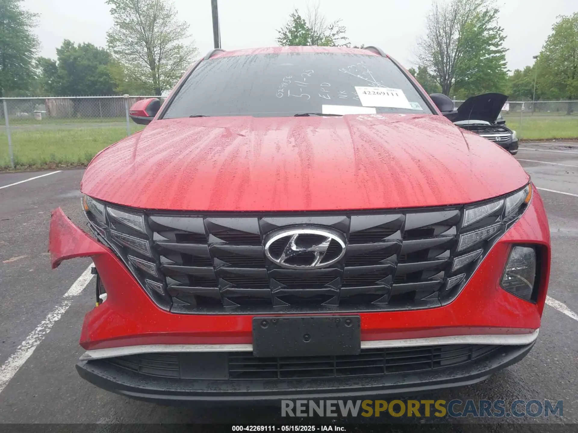 11 Photograph of a damaged car 5NMJBCAE2NH029856 HYUNDAI TUCSON 2022