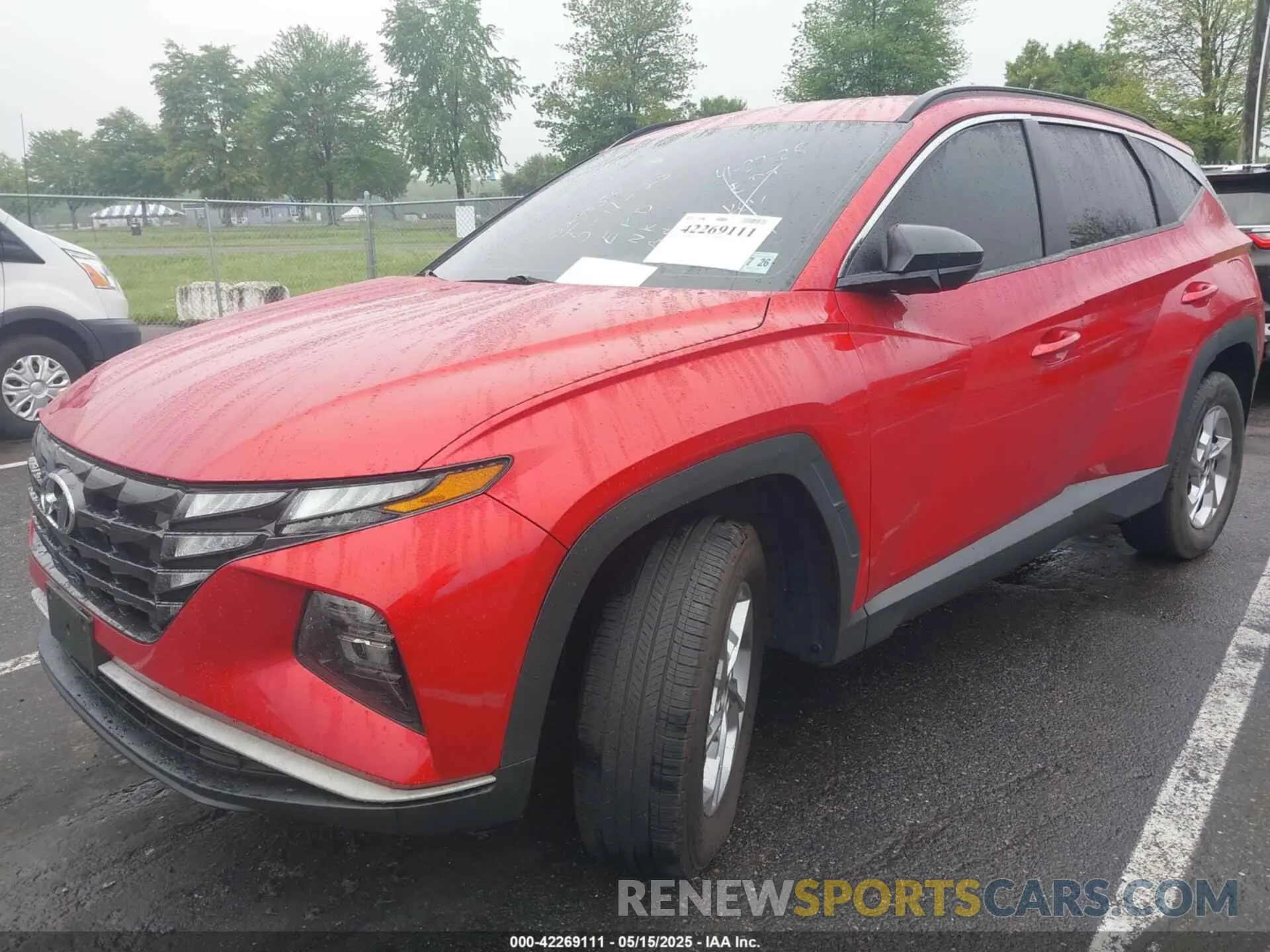2 Photograph of a damaged car 5NMJBCAE2NH029856 HYUNDAI TUCSON 2022