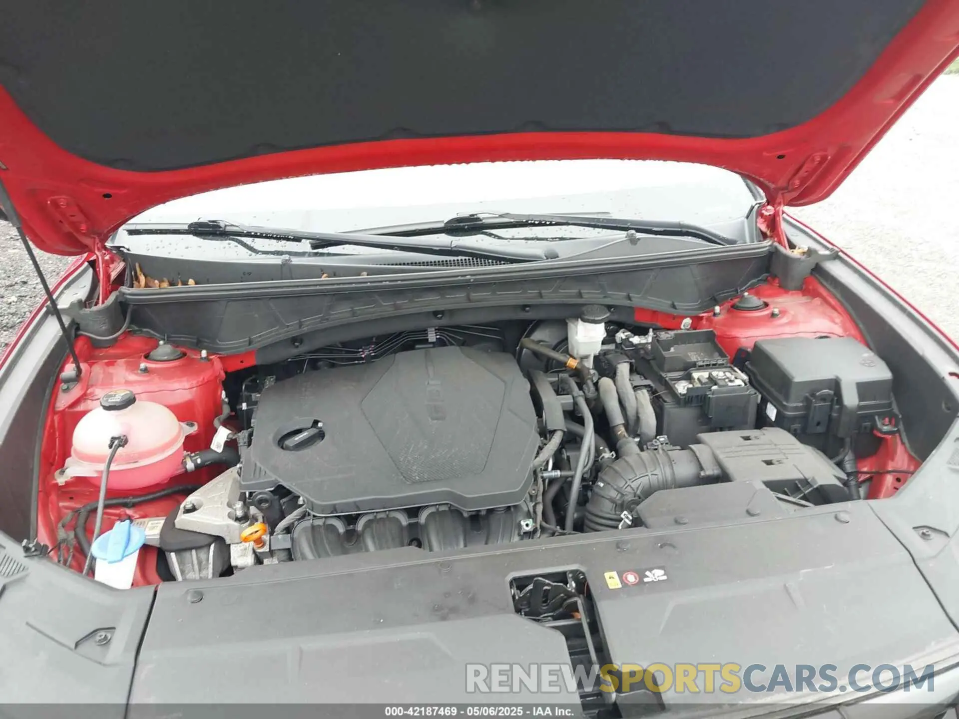 10 Photograph of a damaged car 5NMJBCAE3NH039019 HYUNDAI TUCSON 2022