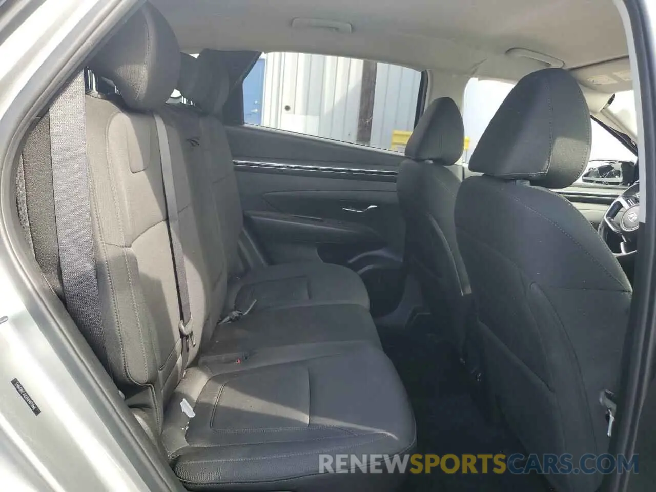 11 Photograph of a damaged car 5NMJBCAE4NH071266 HYUNDAI TUCSON 2022
