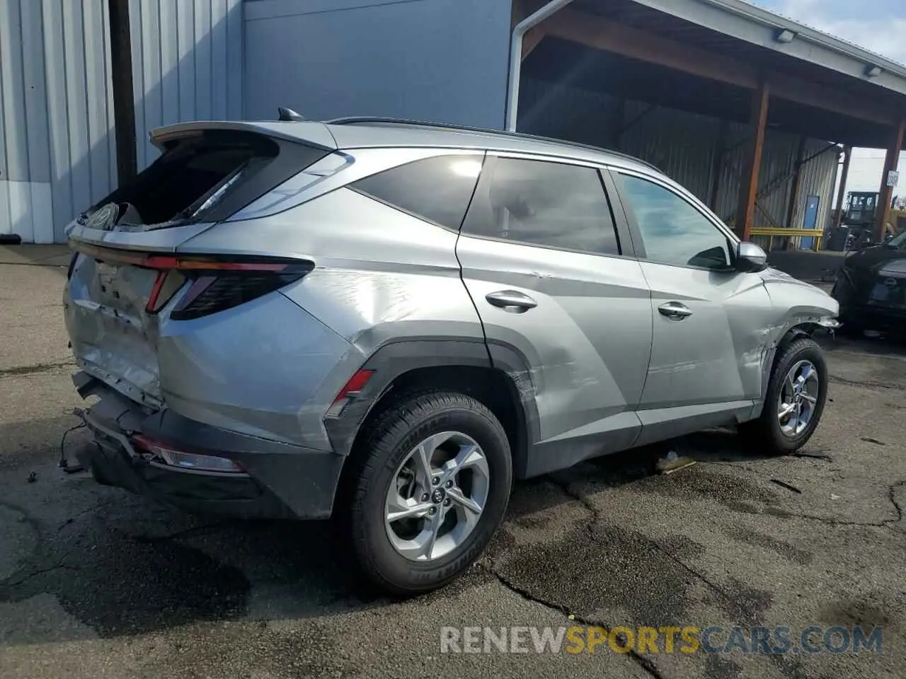 3 Photograph of a damaged car 5NMJBCAE4NH071266 HYUNDAI TUCSON 2022