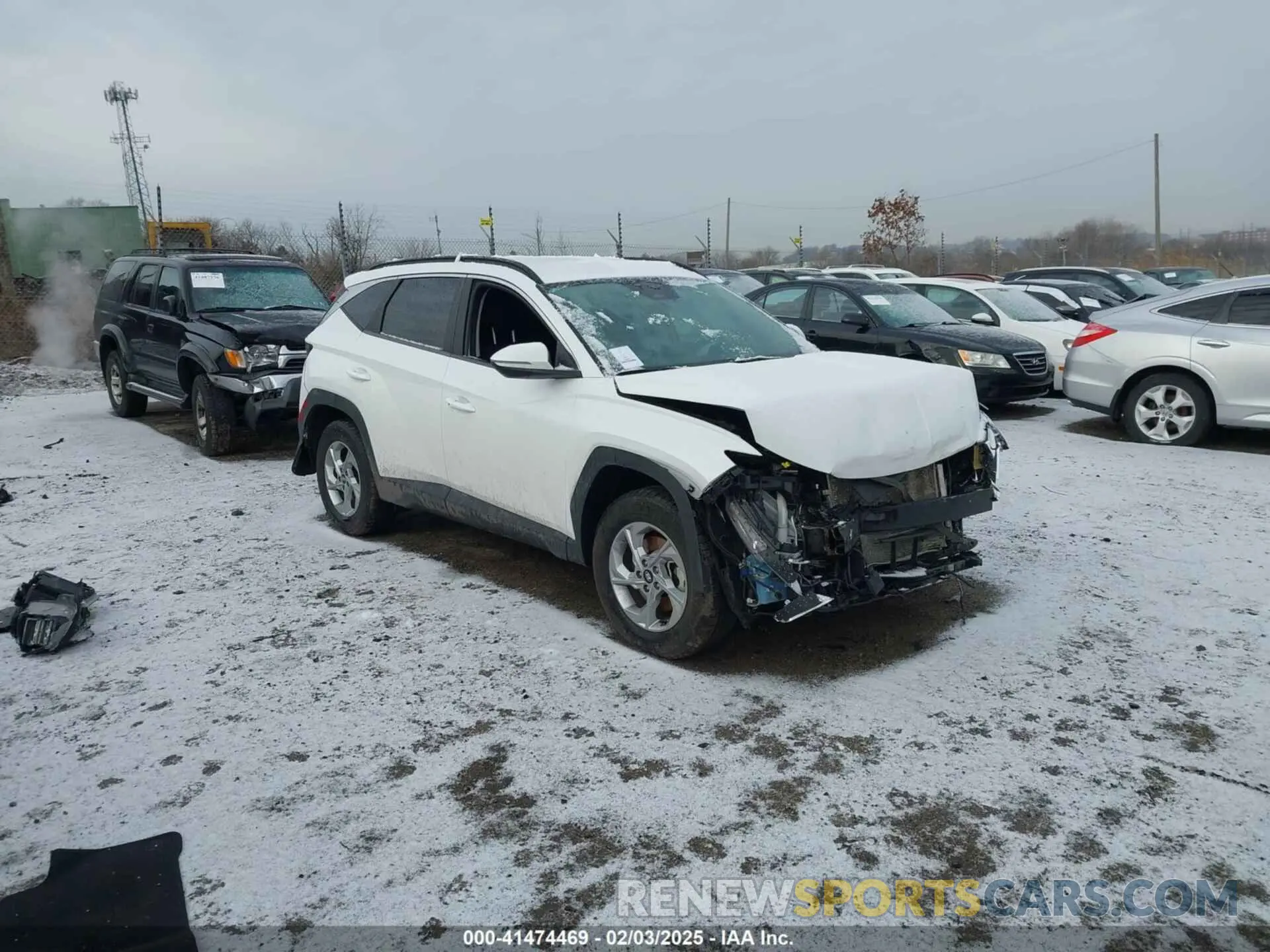 1 Photograph of a damaged car 5NMJBCAE4NH090660 HYUNDAI TUCSON 2022