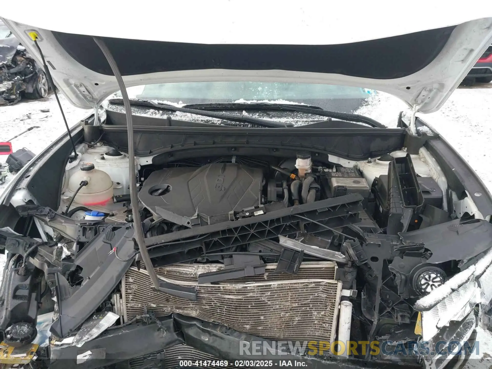 10 Photograph of a damaged car 5NMJBCAE4NH090660 HYUNDAI TUCSON 2022