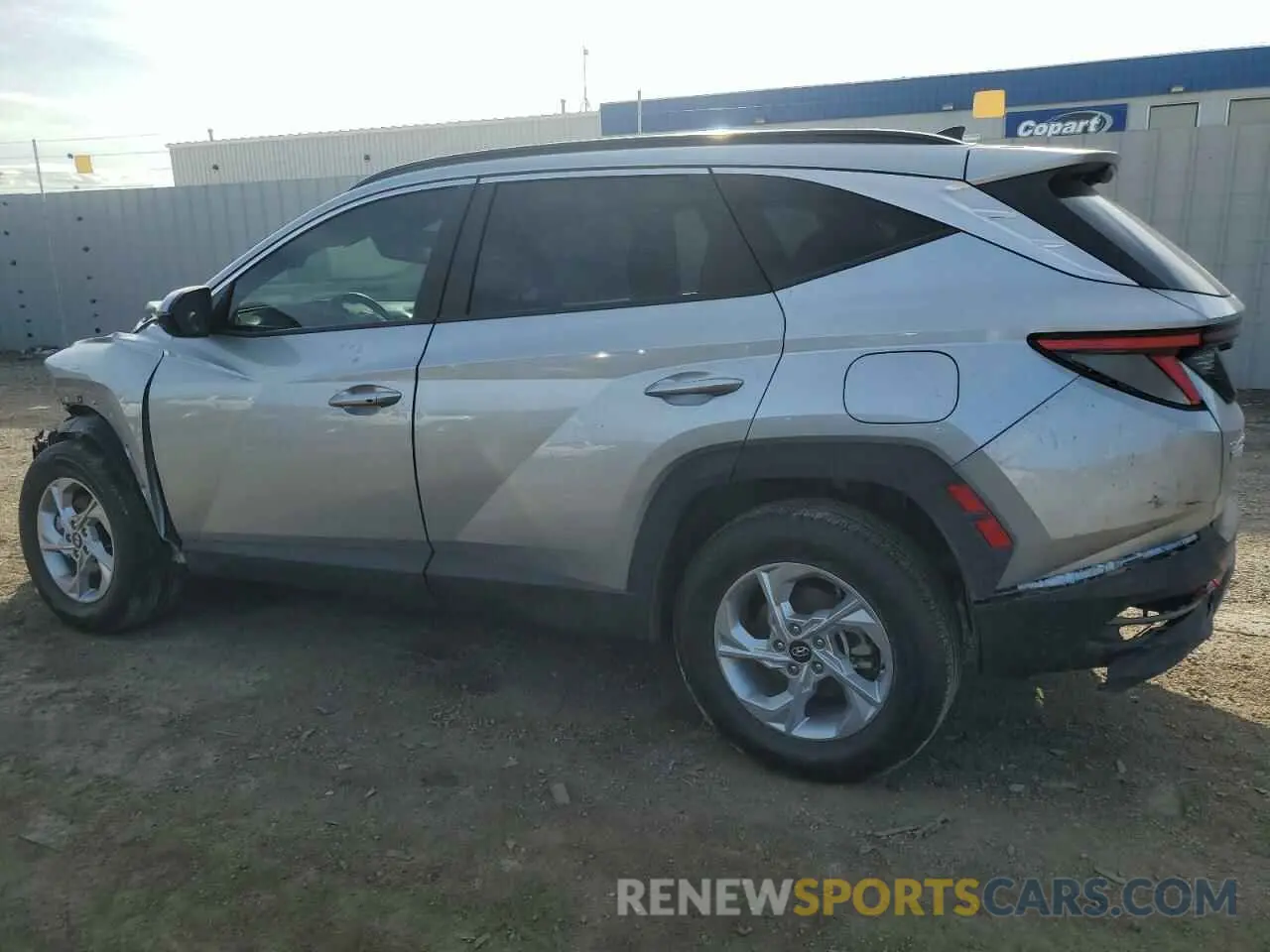 2 Photograph of a damaged car 5NMJBCAE4NH133491 HYUNDAI TUCSON 2022
