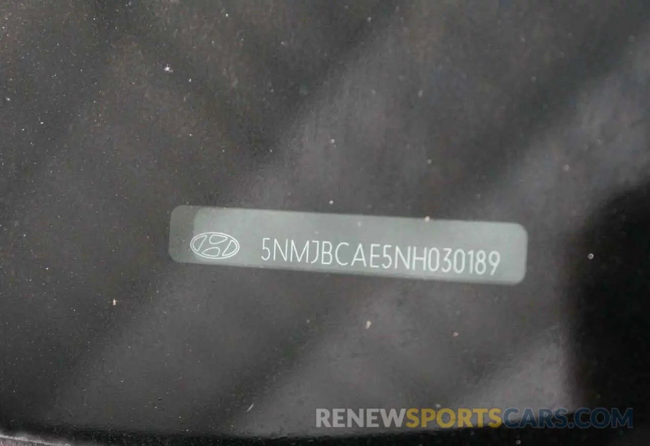 10 Photograph of a damaged car 5NMJBCAE5NH030189 HYUNDAI TUCSON 2022