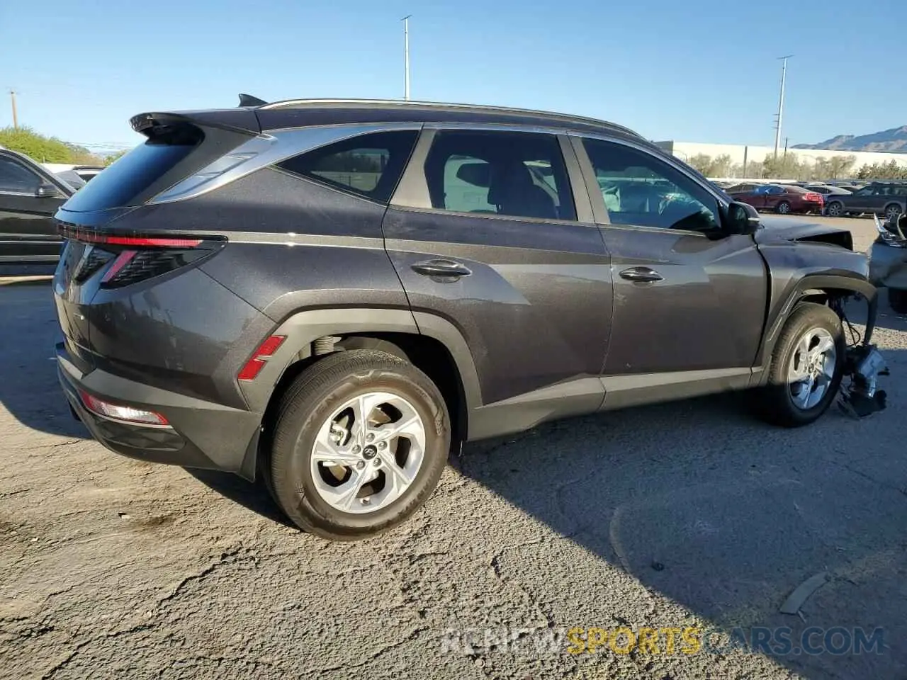 3 Photograph of a damaged car 5NMJBCAE5NH073544 HYUNDAI TUCSON 2022