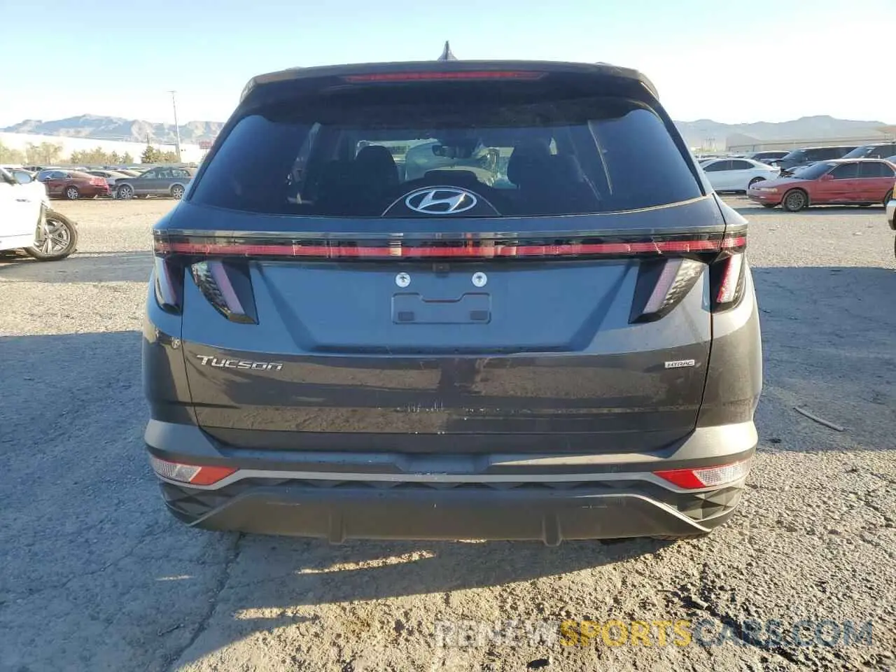 6 Photograph of a damaged car 5NMJBCAE5NH073544 HYUNDAI TUCSON 2022