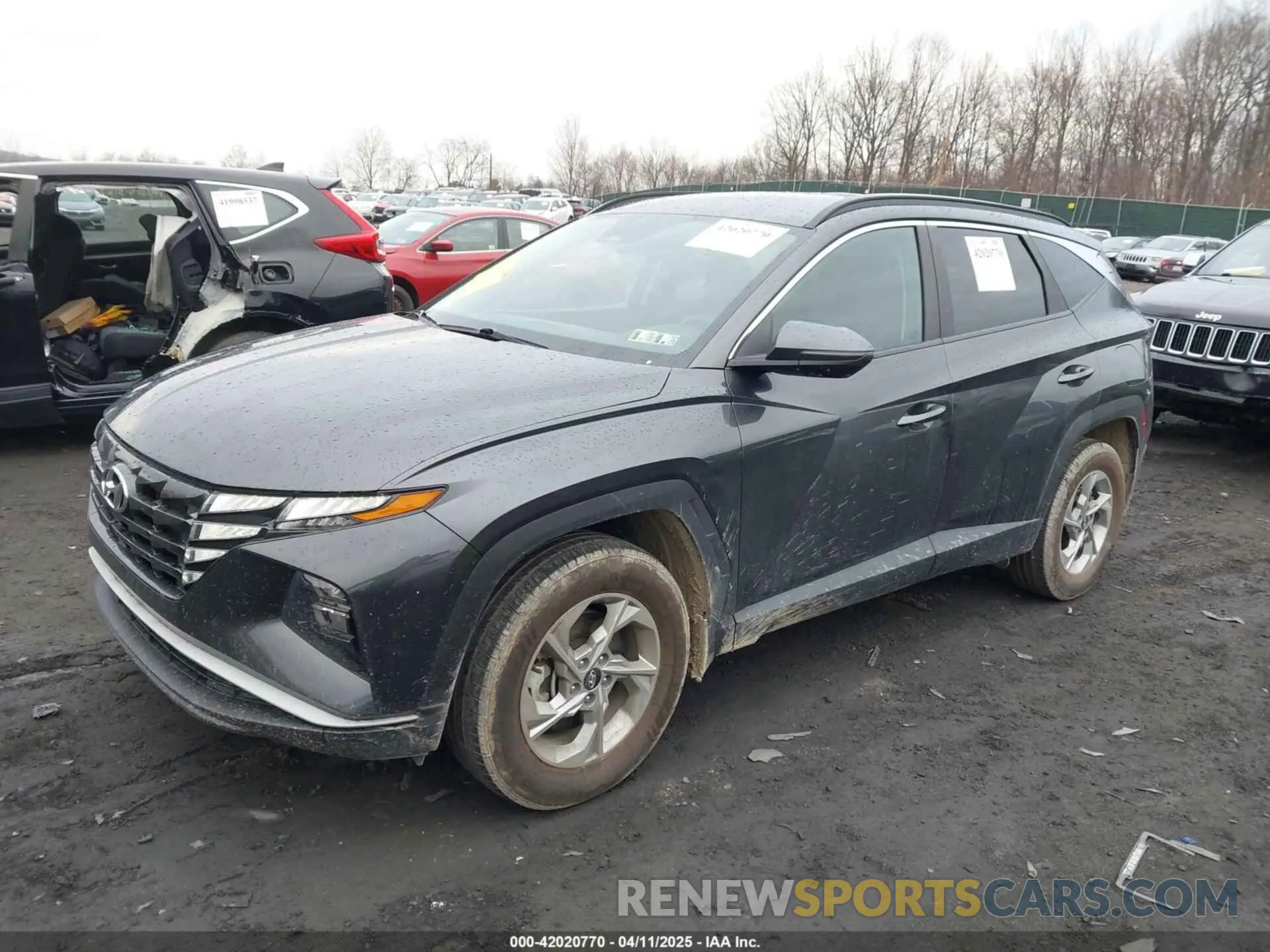 2 Photograph of a damaged car 5NMJBCAE5NH118093 HYUNDAI TUCSON 2022