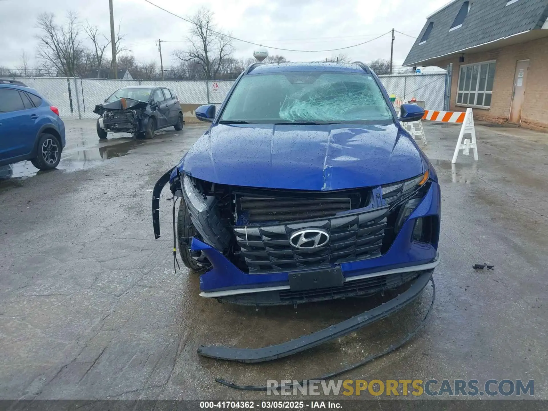 13 Photograph of a damaged car 5NMJBCAE6NH041282 HYUNDAI TUCSON 2022