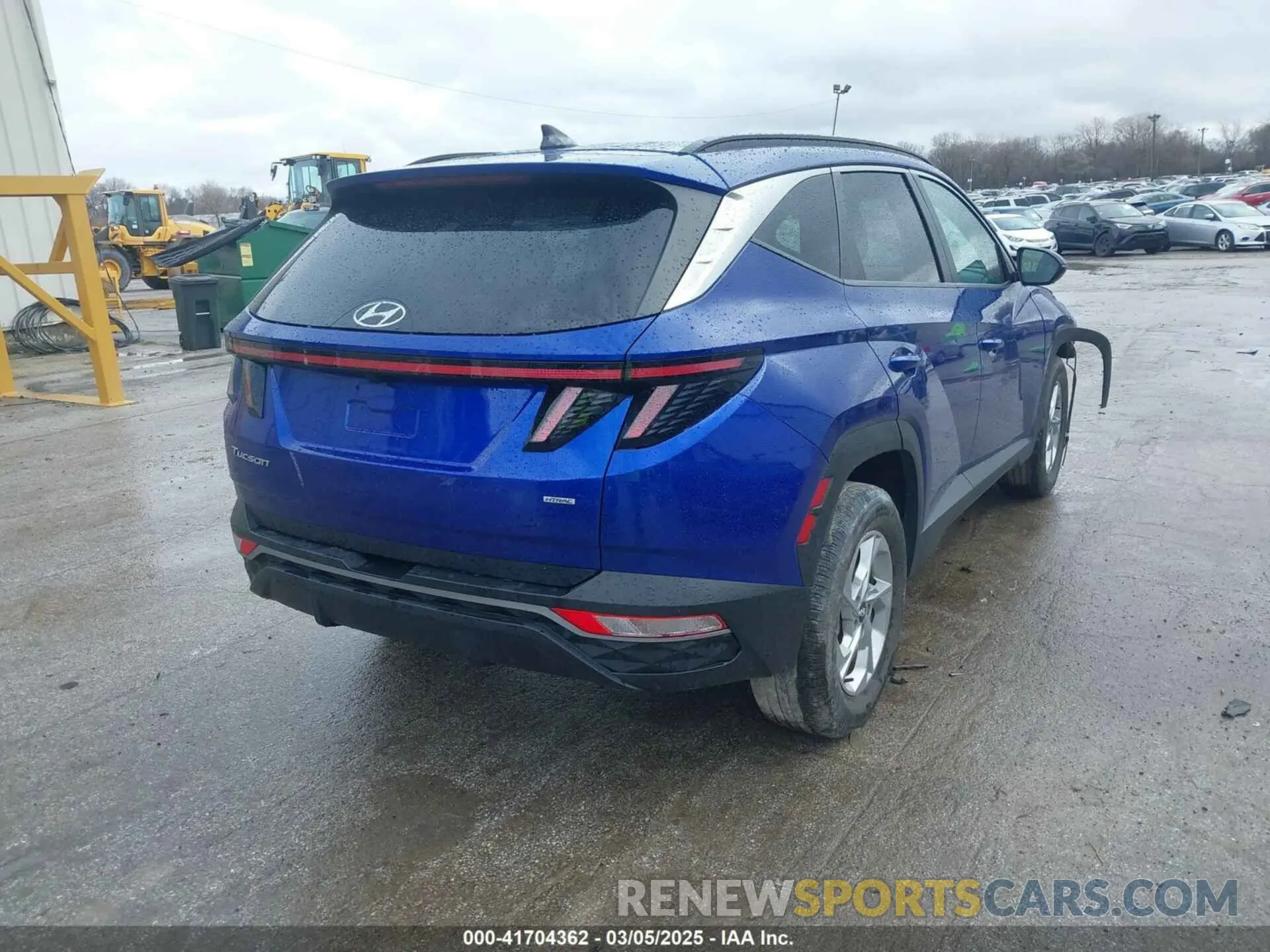 4 Photograph of a damaged car 5NMJBCAE6NH041282 HYUNDAI TUCSON 2022