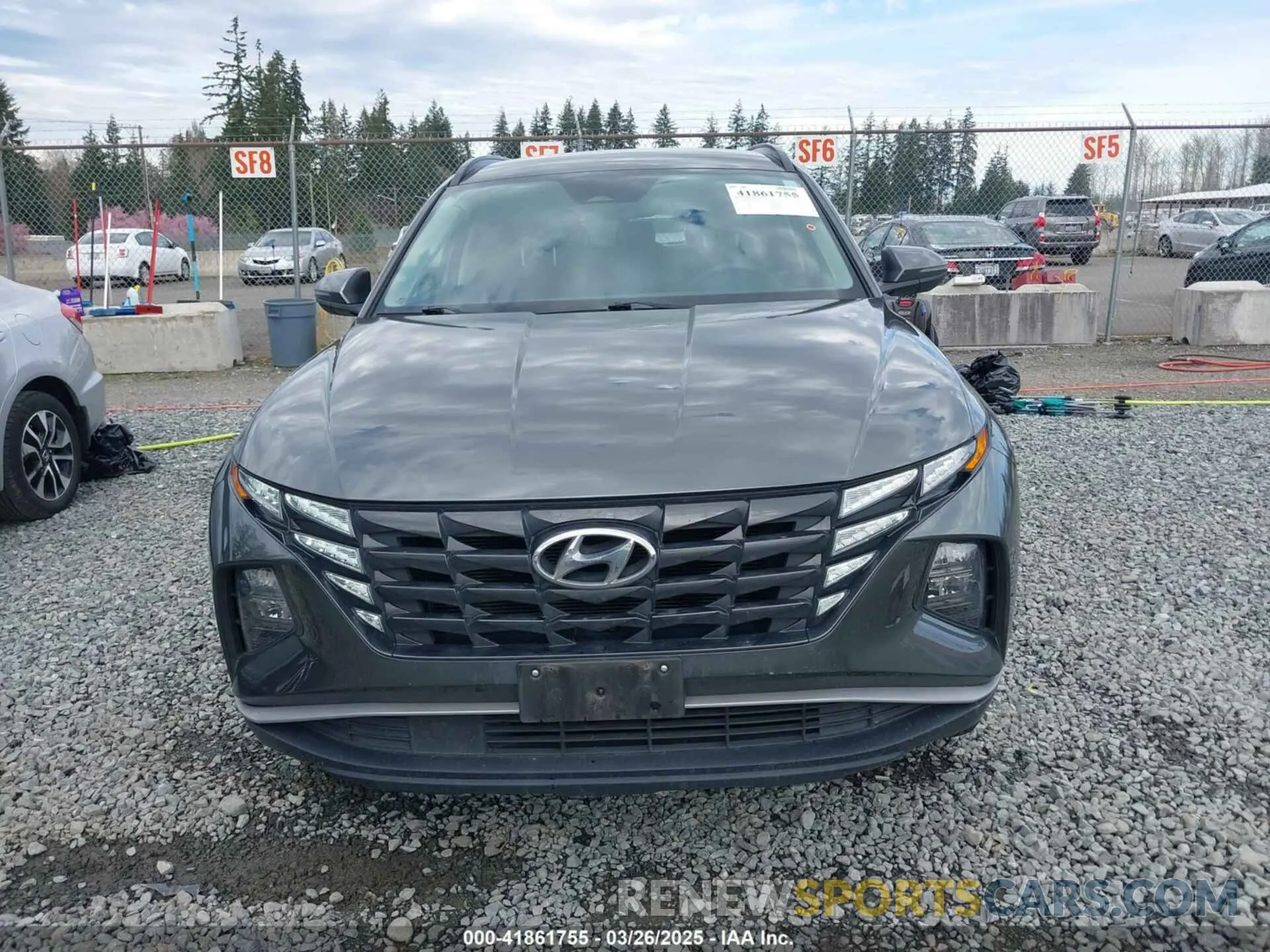 12 Photograph of a damaged car 5NMJBCAE6NH058891 HYUNDAI TUCSON 2022