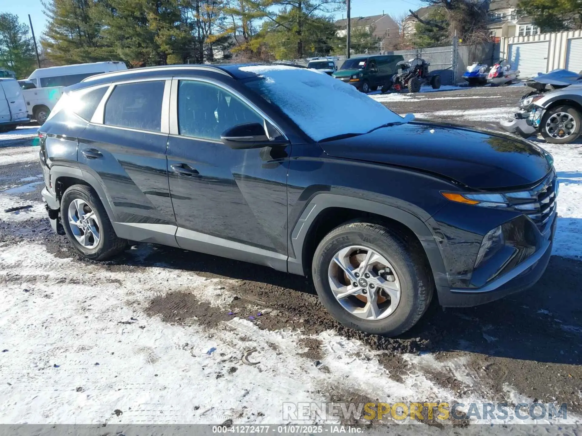 1 Photograph of a damaged car 5NMJBCAE6NH132908 HYUNDAI TUCSON 2022