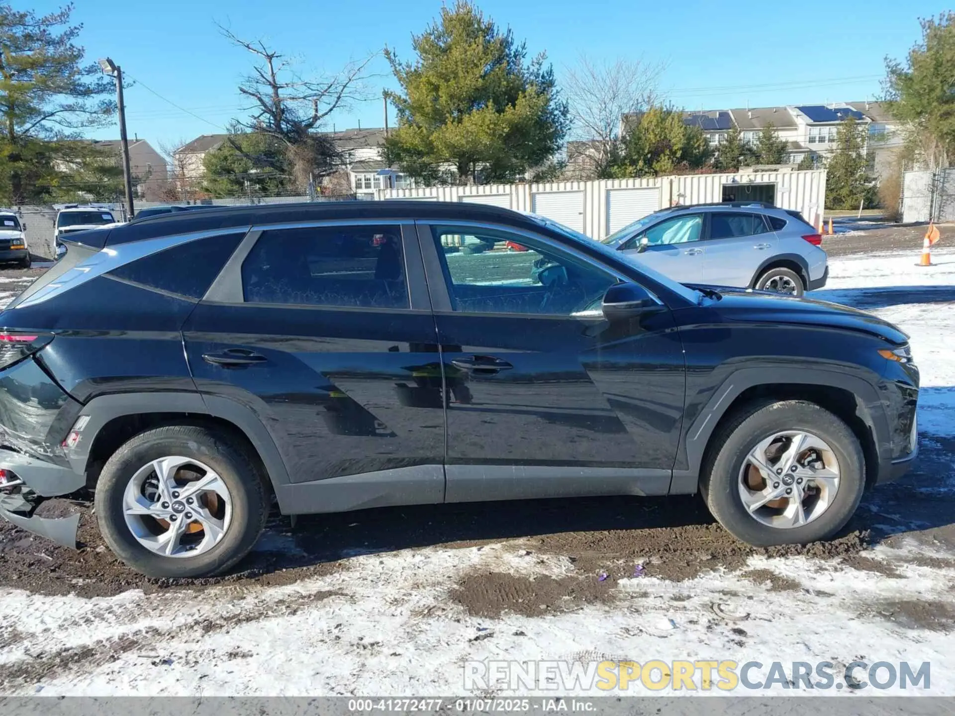12 Photograph of a damaged car 5NMJBCAE6NH132908 HYUNDAI TUCSON 2022