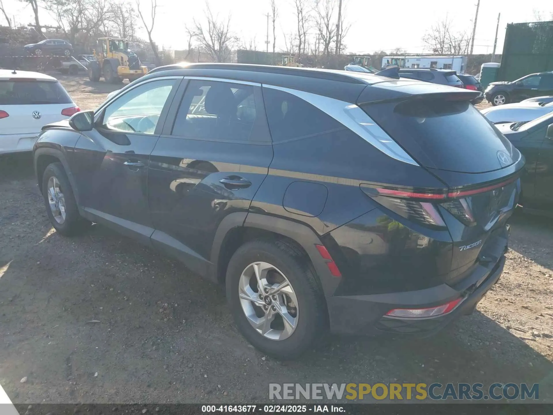 3 Photograph of a damaged car 5NMJBCAE7NH094704 HYUNDAI TUCSON 2022