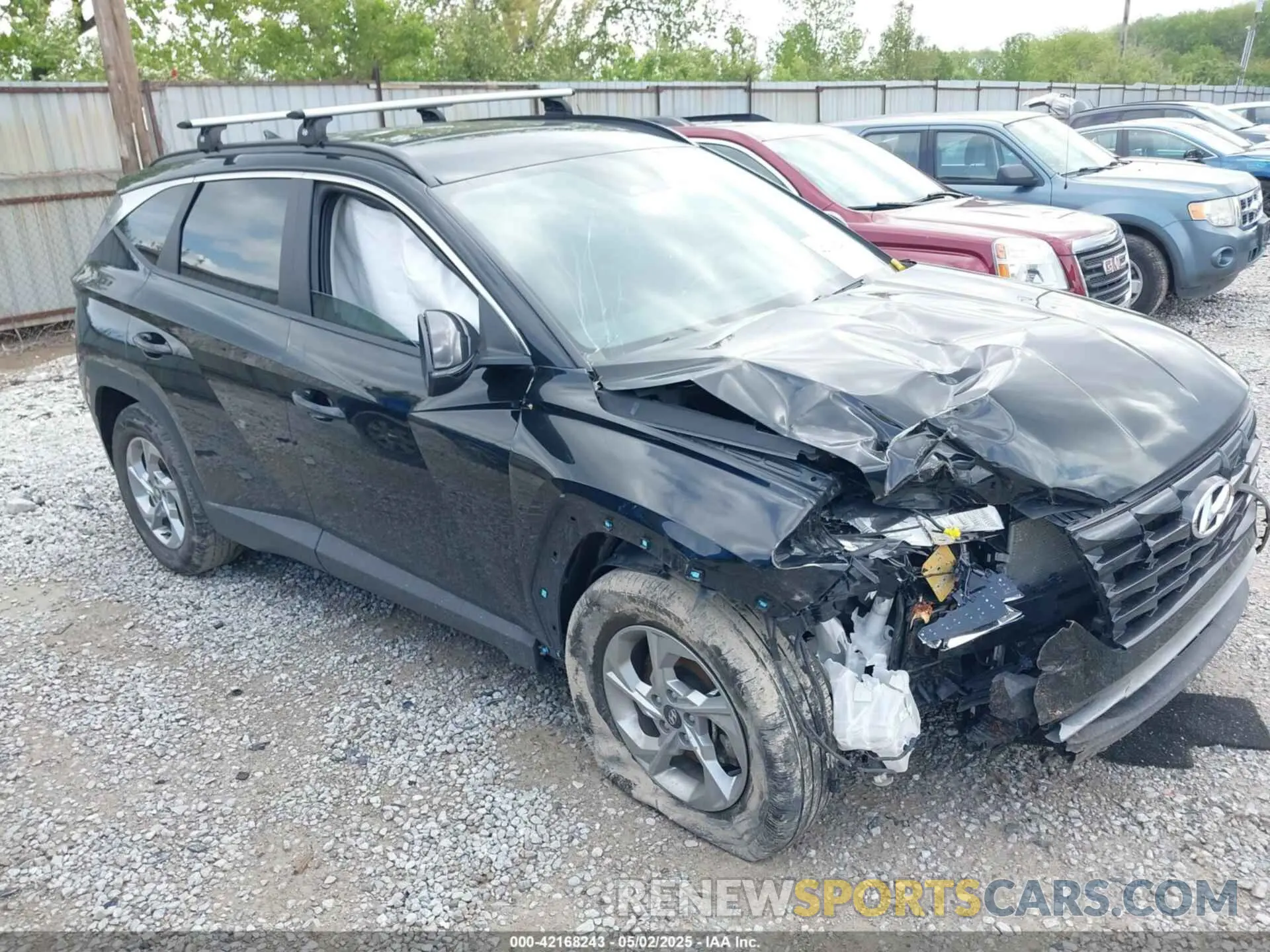 1 Photograph of a damaged car 5NMJBCAE7NH109685 HYUNDAI TUCSON 2022