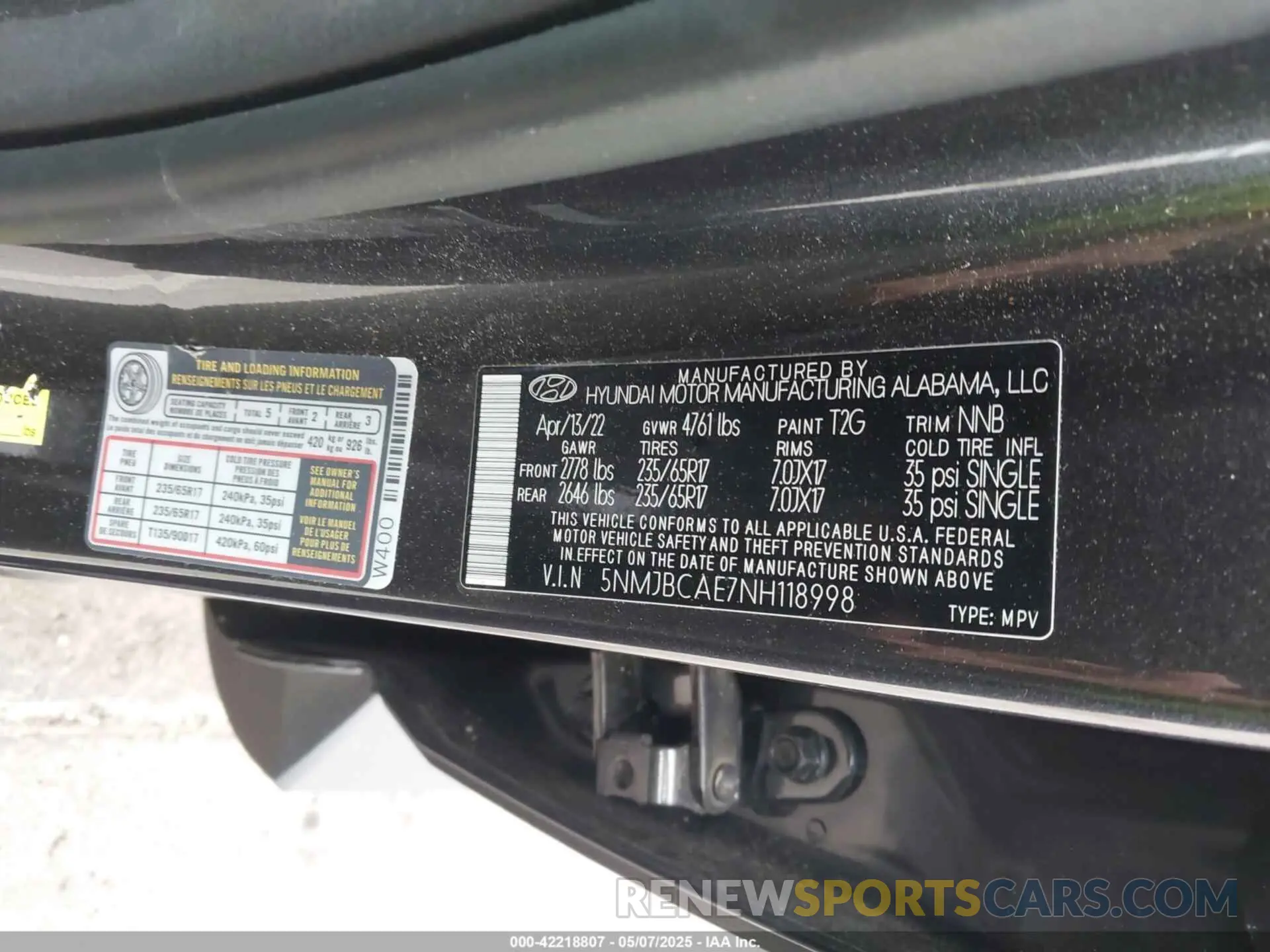 9 Photograph of a damaged car 5NMJBCAE7NH118998 HYUNDAI TUCSON 2022
