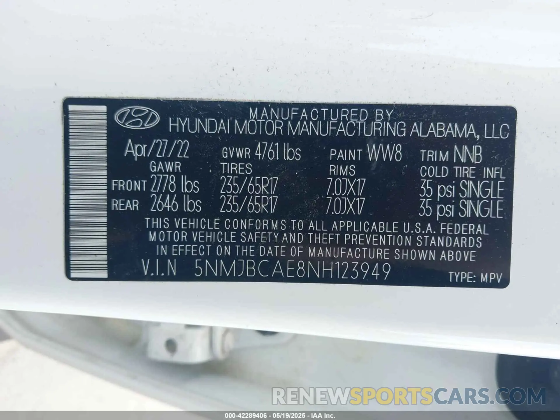 9 Photograph of a damaged car 5NMJBCAE8NH123949 HYUNDAI TUCSON 2022