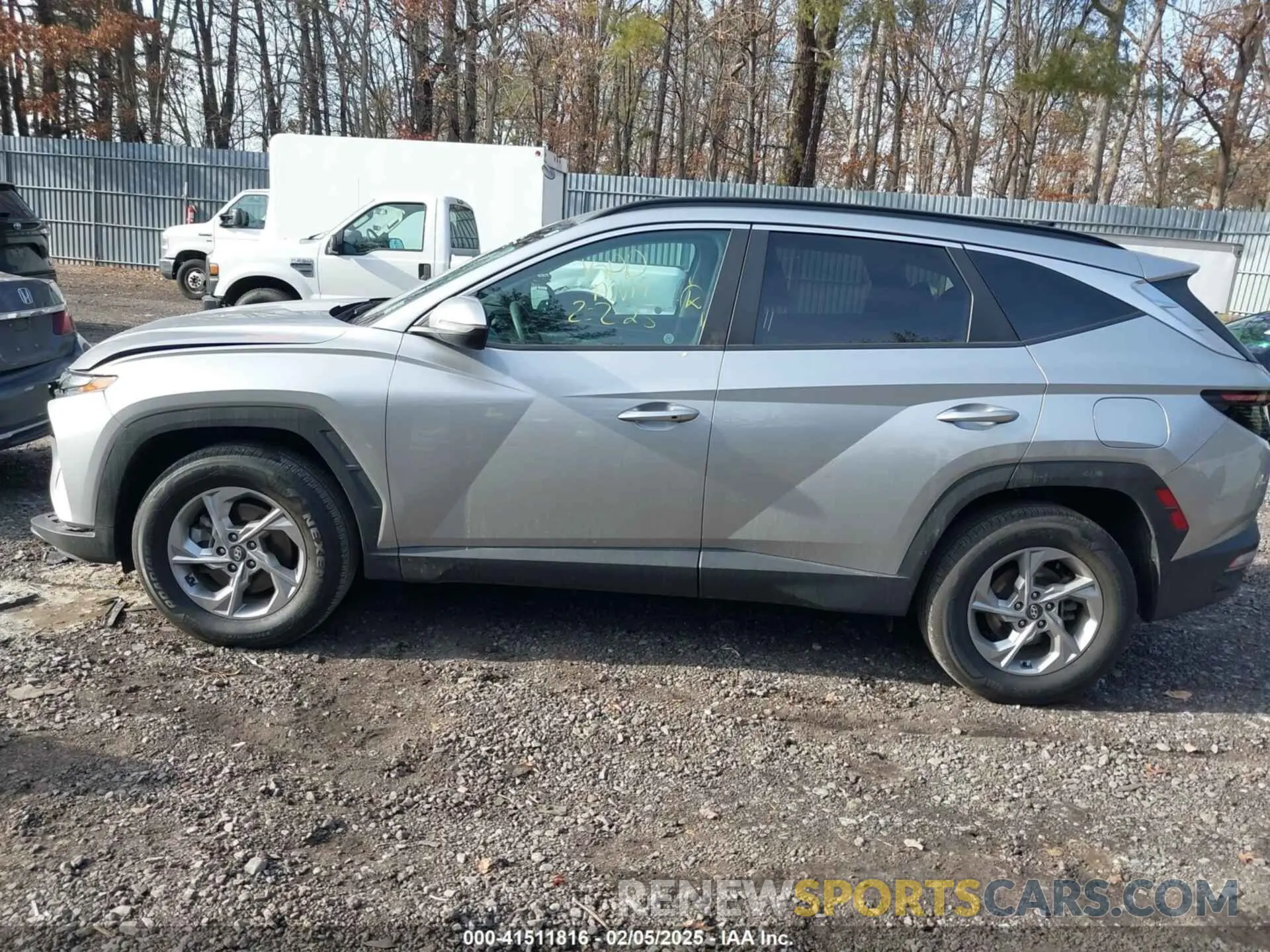 14 Photograph of a damaged car 5NMJBCAE8NH127046 HYUNDAI TUCSON 2022