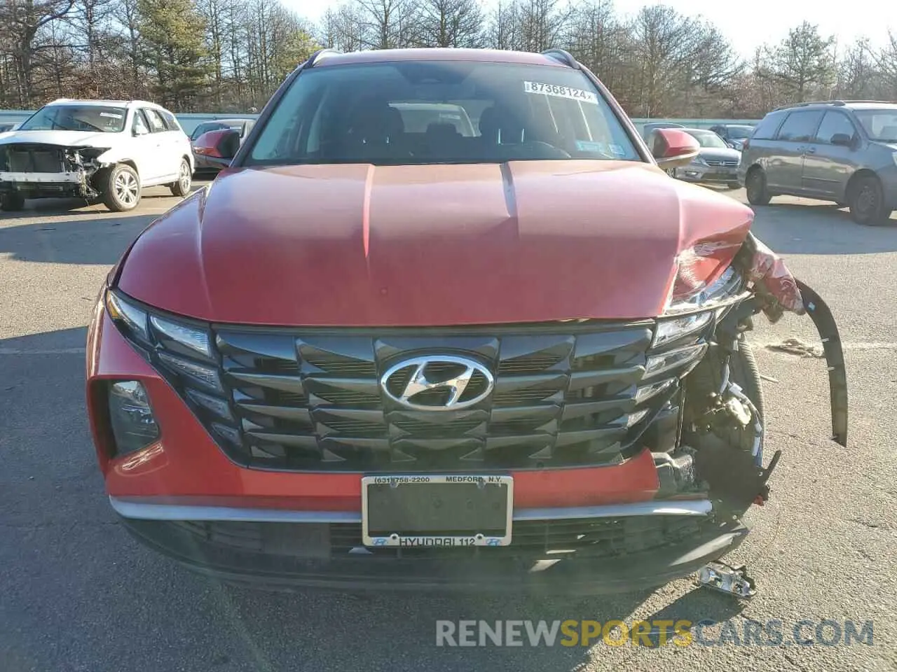 5 Photograph of a damaged car 5NMJBCAE9NH080903 HYUNDAI TUCSON 2022