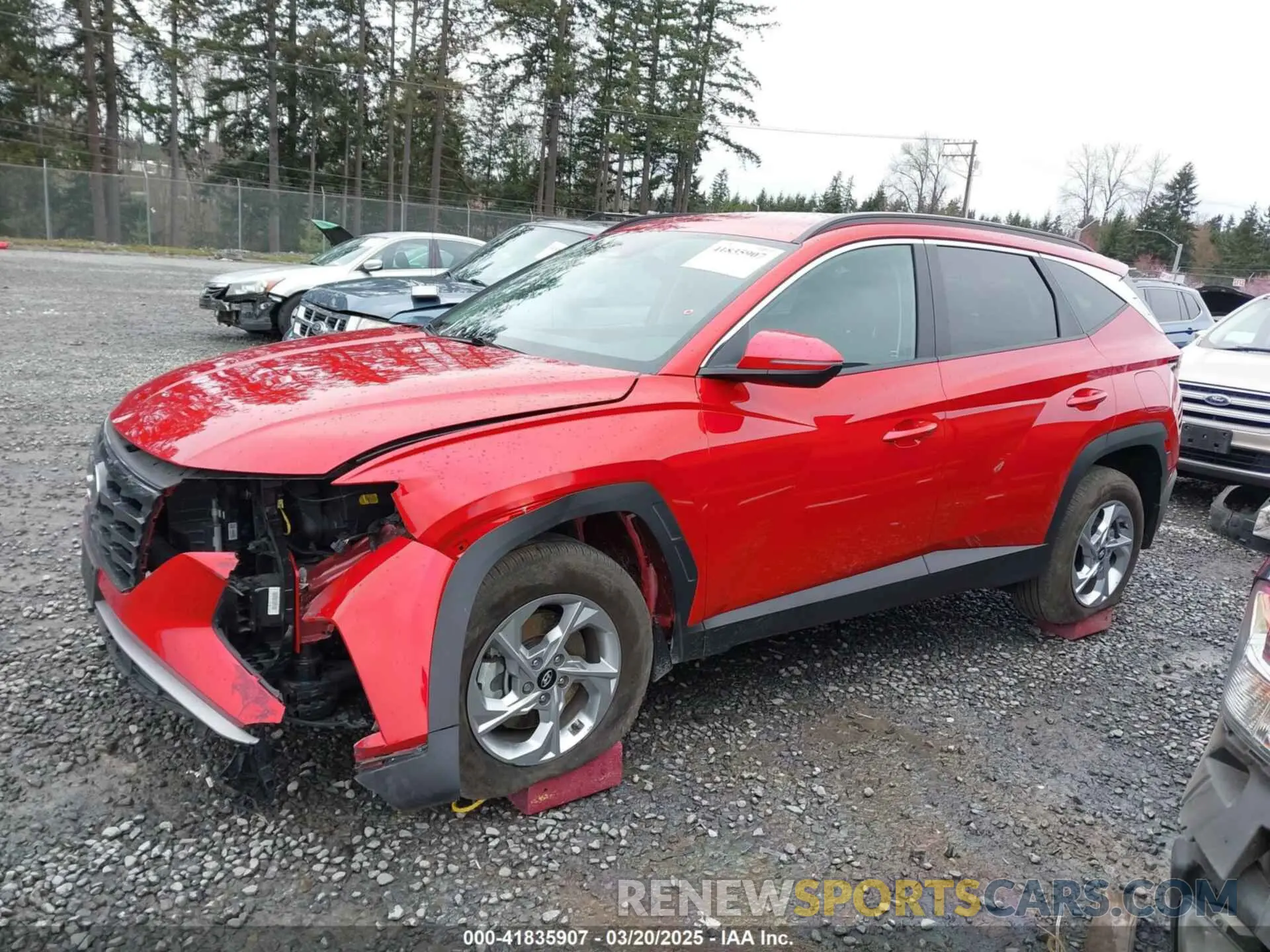 15 Photograph of a damaged car 5NMJBCAE9NH131106 HYUNDAI TUCSON 2022