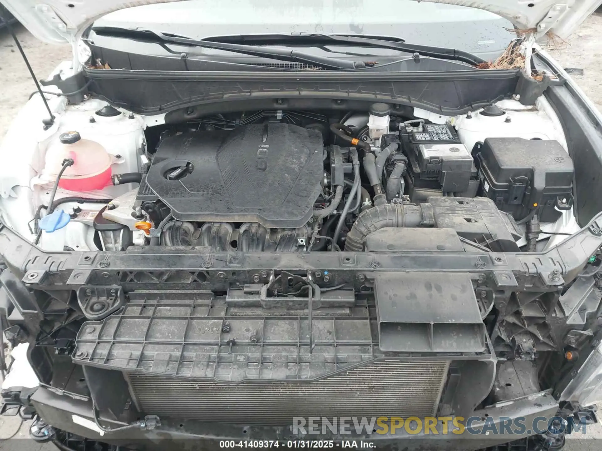 10 Photograph of a damaged car 5NMJBCAE9NH153008 HYUNDAI TUCSON 2022