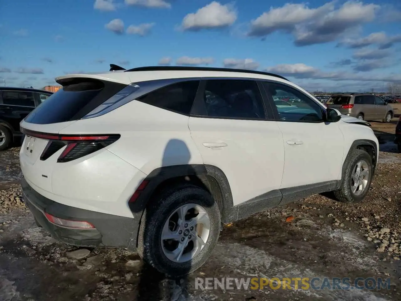 3 Photograph of a damaged car 5NMJBCAE9NH160038 HYUNDAI TUCSON 2022