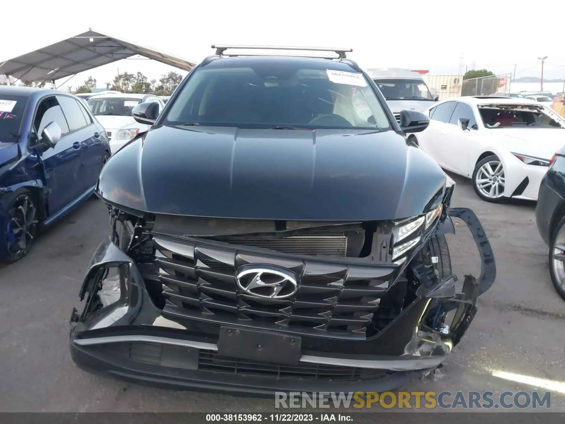 12 Photograph of a damaged car 5NMJBCAEXNH037882 HYUNDAI TUCSON 2022